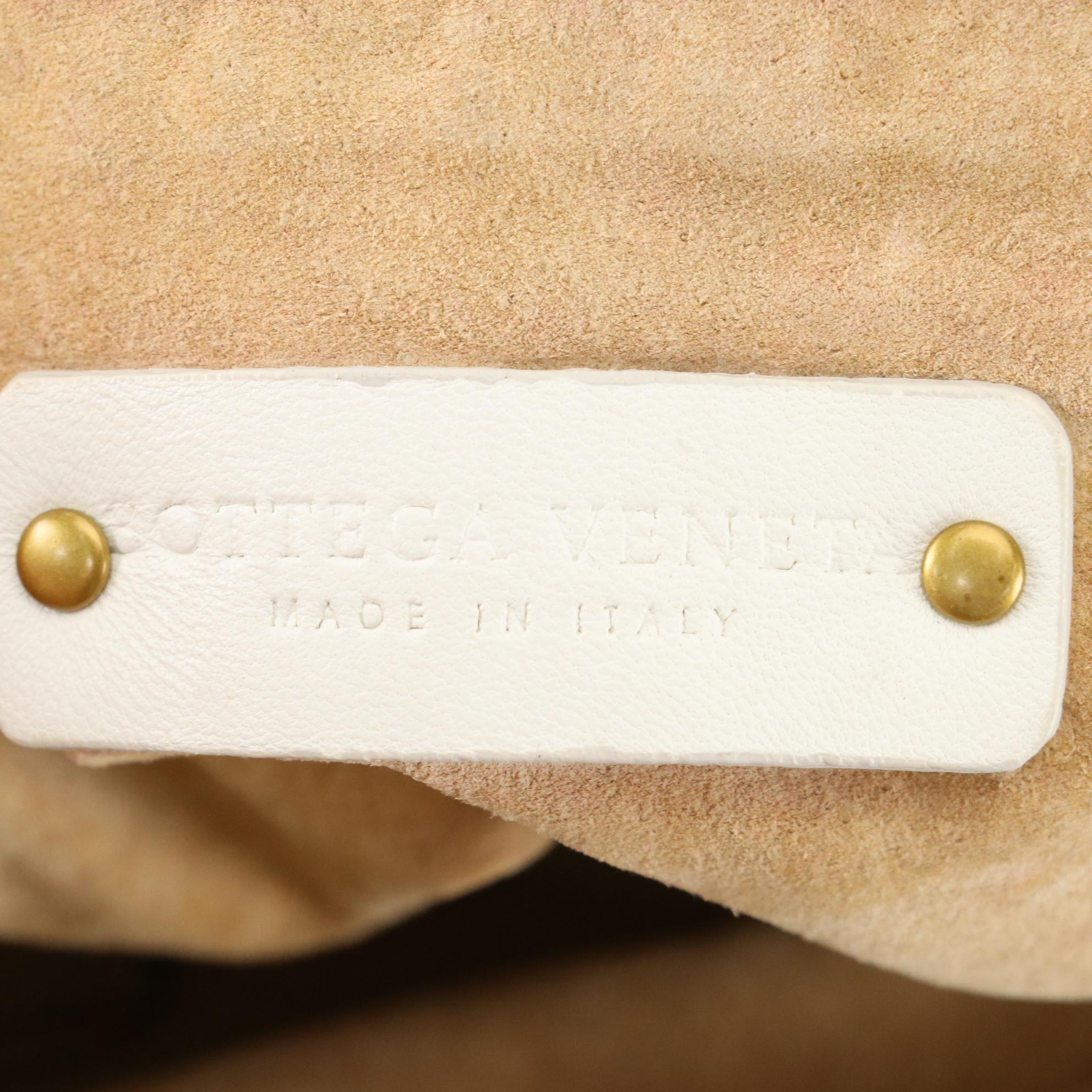 Bottega Veneta Intrecciato Crossbody Bag in Leather