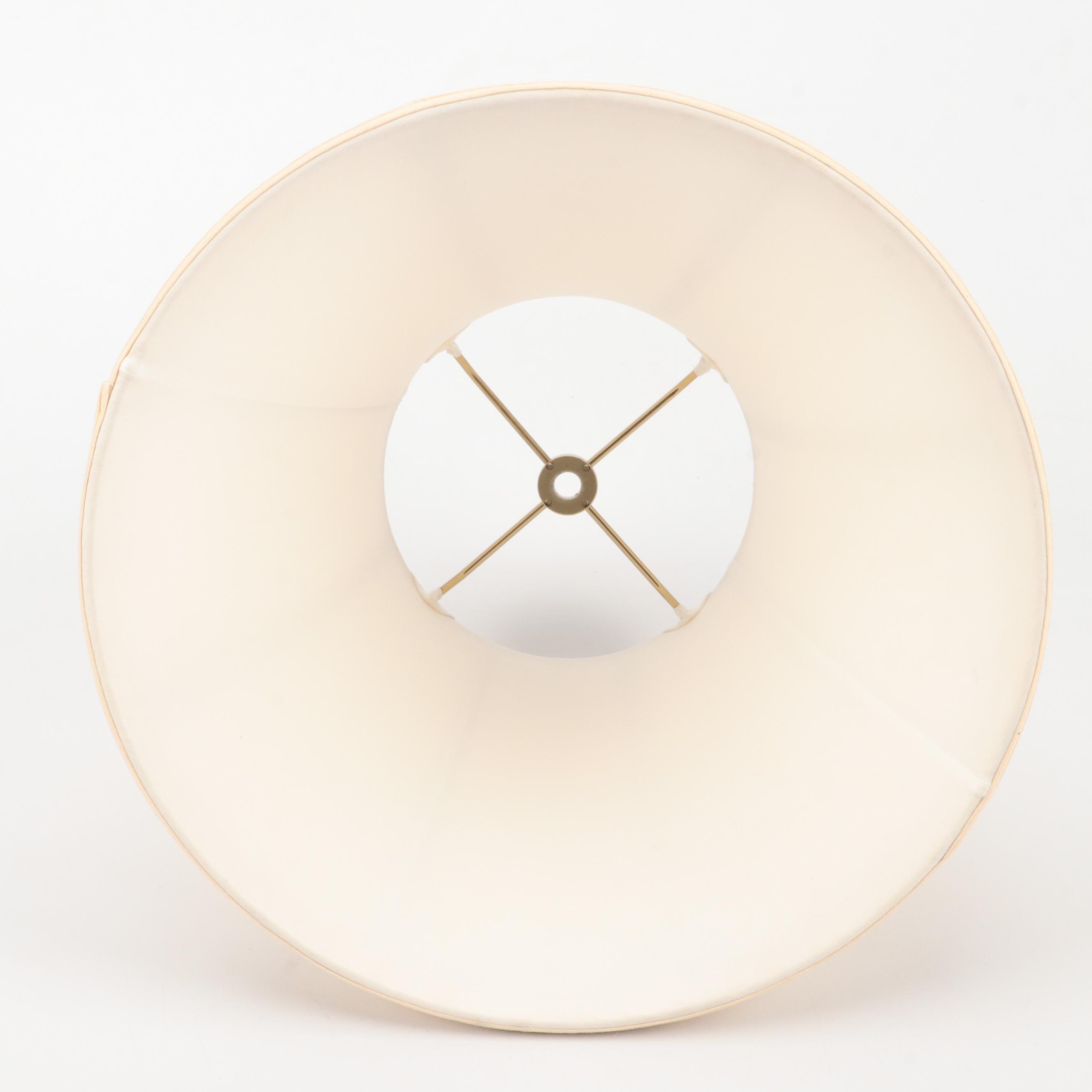 Capodimonte Style Floral Ceramic Oil Lamp, Adapted Mid-20th Century