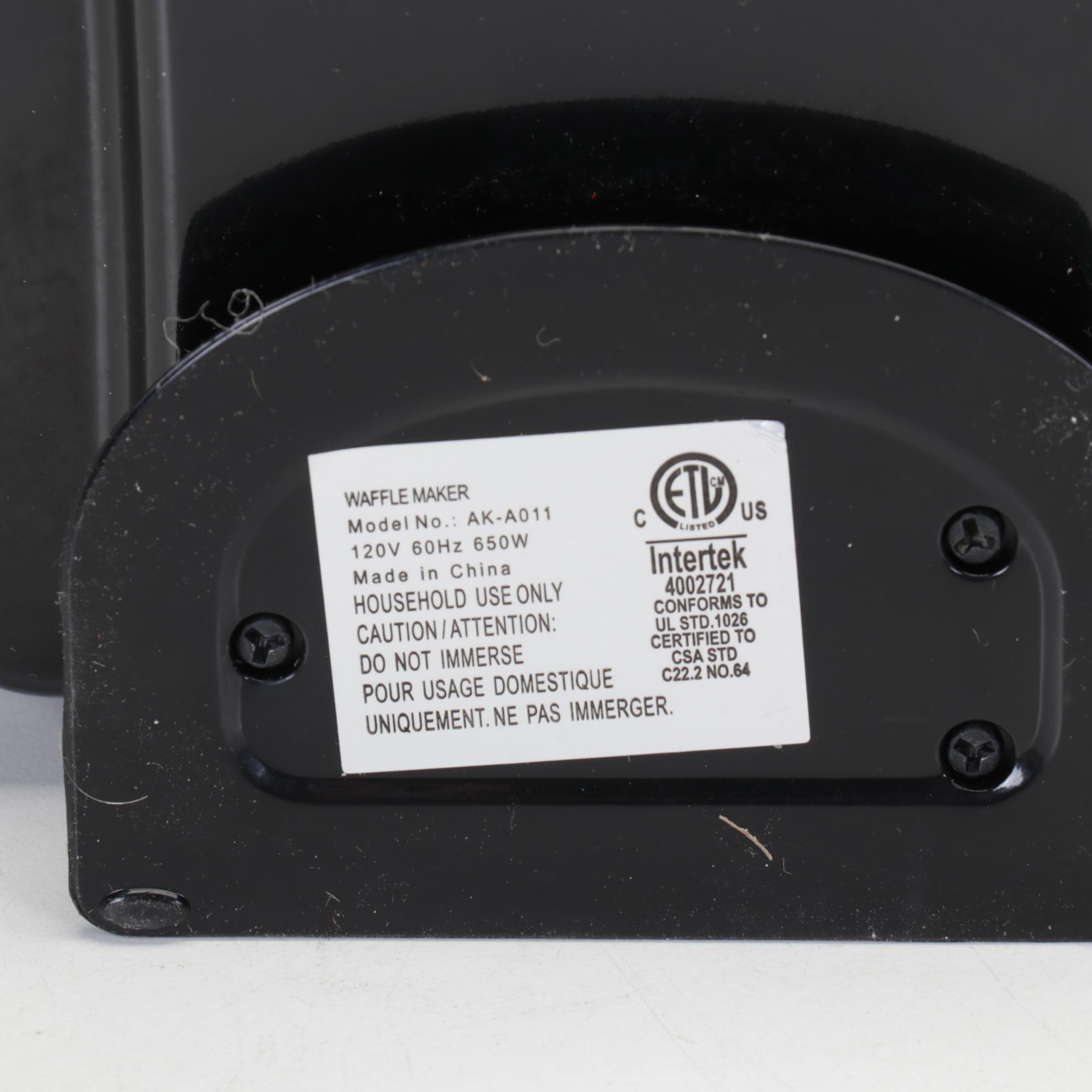 KitchenAid Mixer with Other Waffle Iron and Pyrex Mixing Bowls and Casseroles