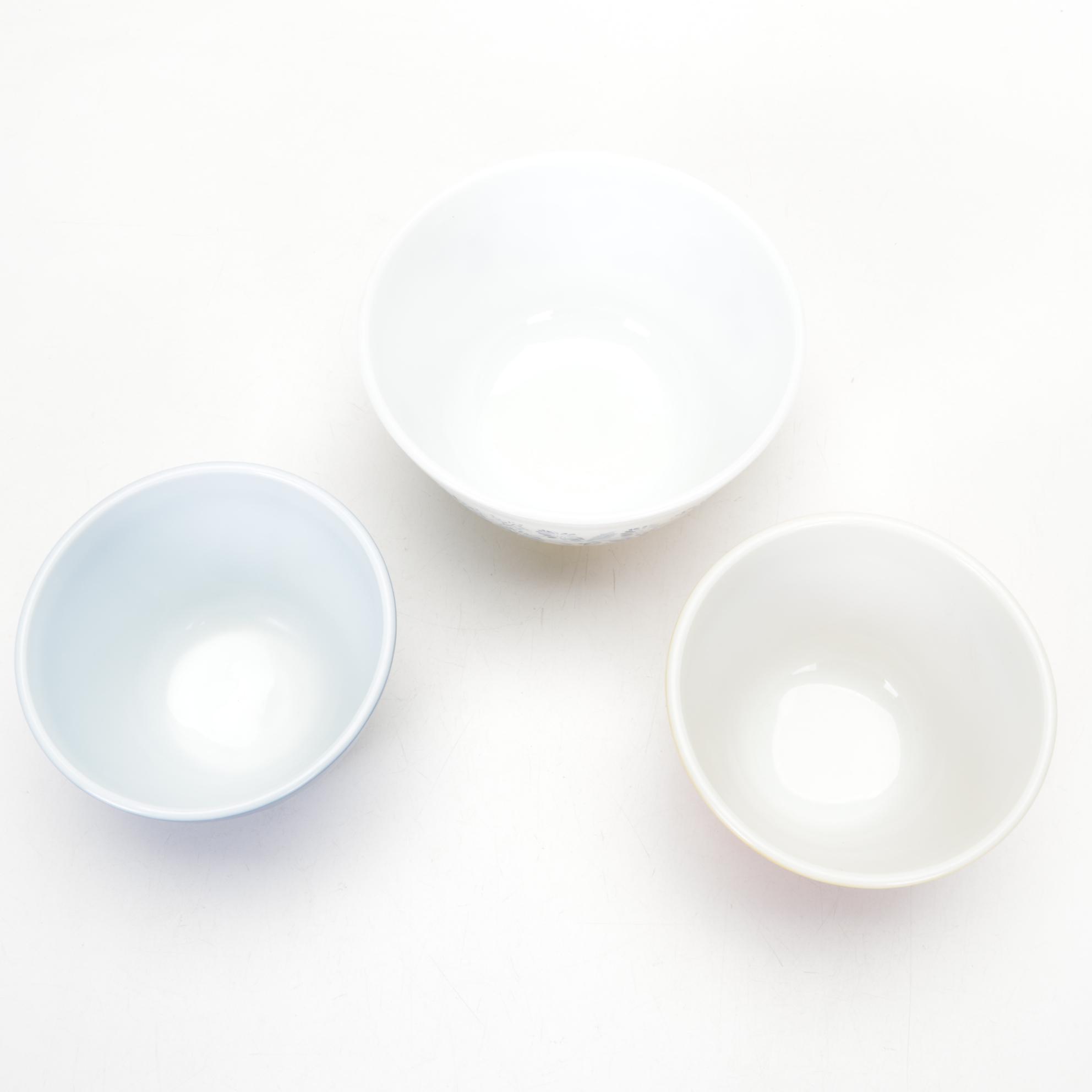 KitchenAid Mixer with Other Waffle Iron and Pyrex Mixing Bowls and Casseroles