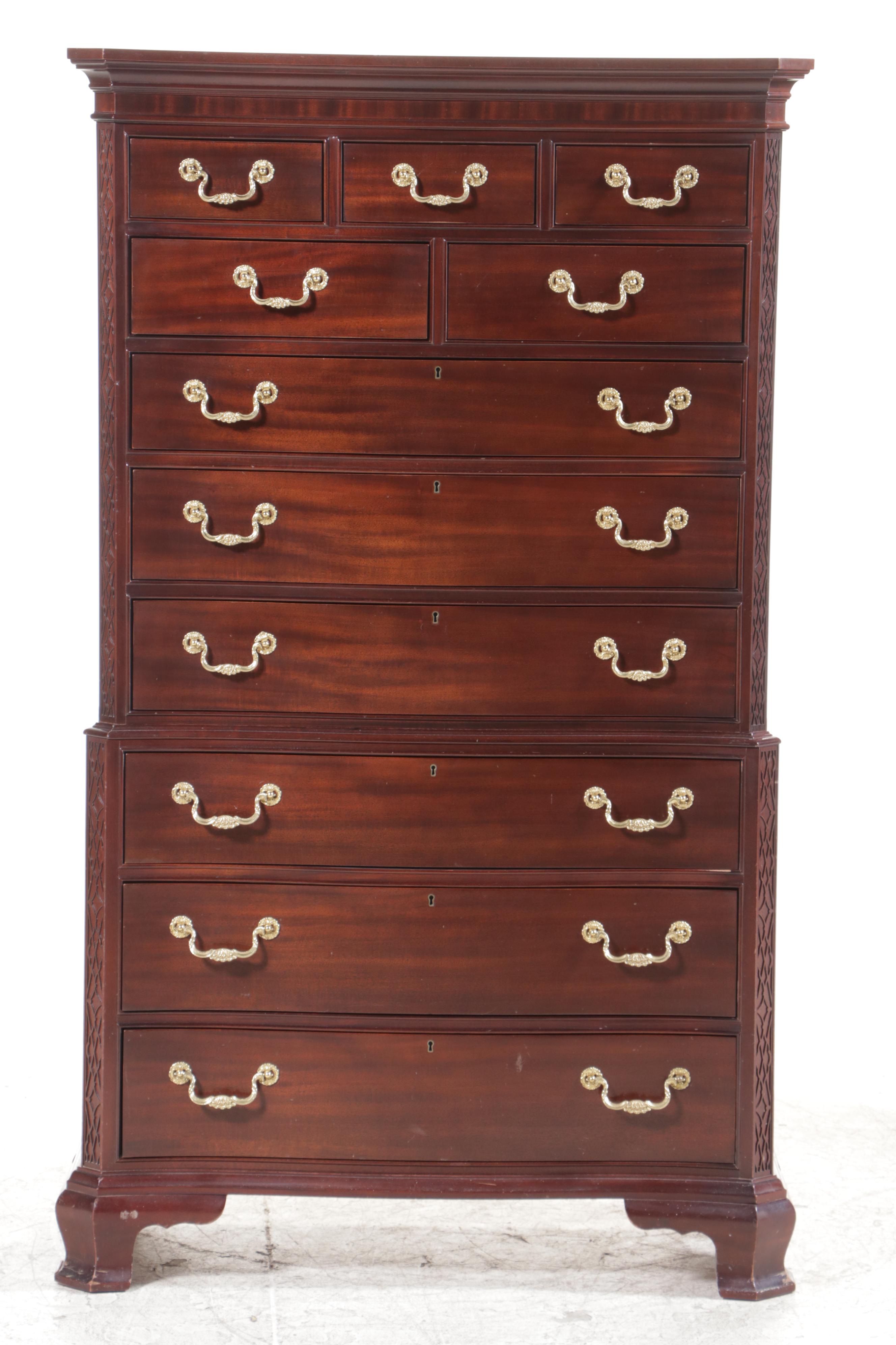 Councill Chippendale Style Mahogany Eleven-Drawer Serpentine Chest-on-Chest