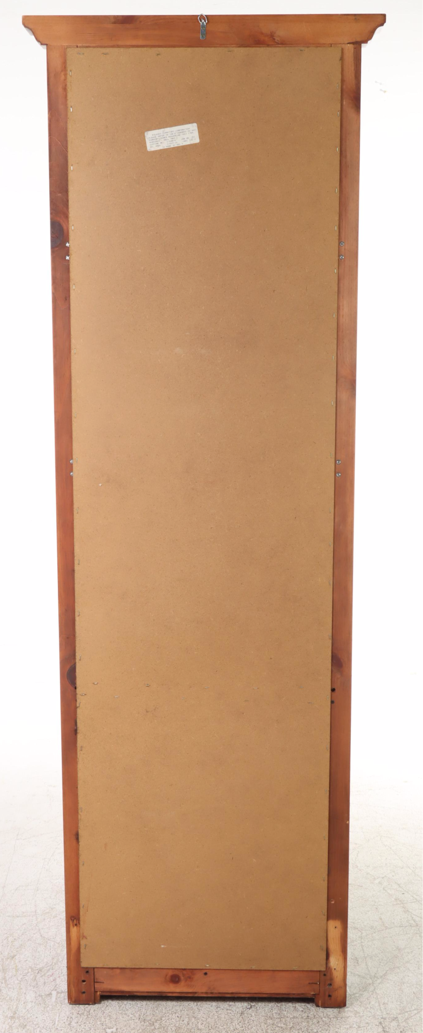 Pulaski Furniture Colonial Style Cherrywood-Stained and Faux-Marble Hall Stand