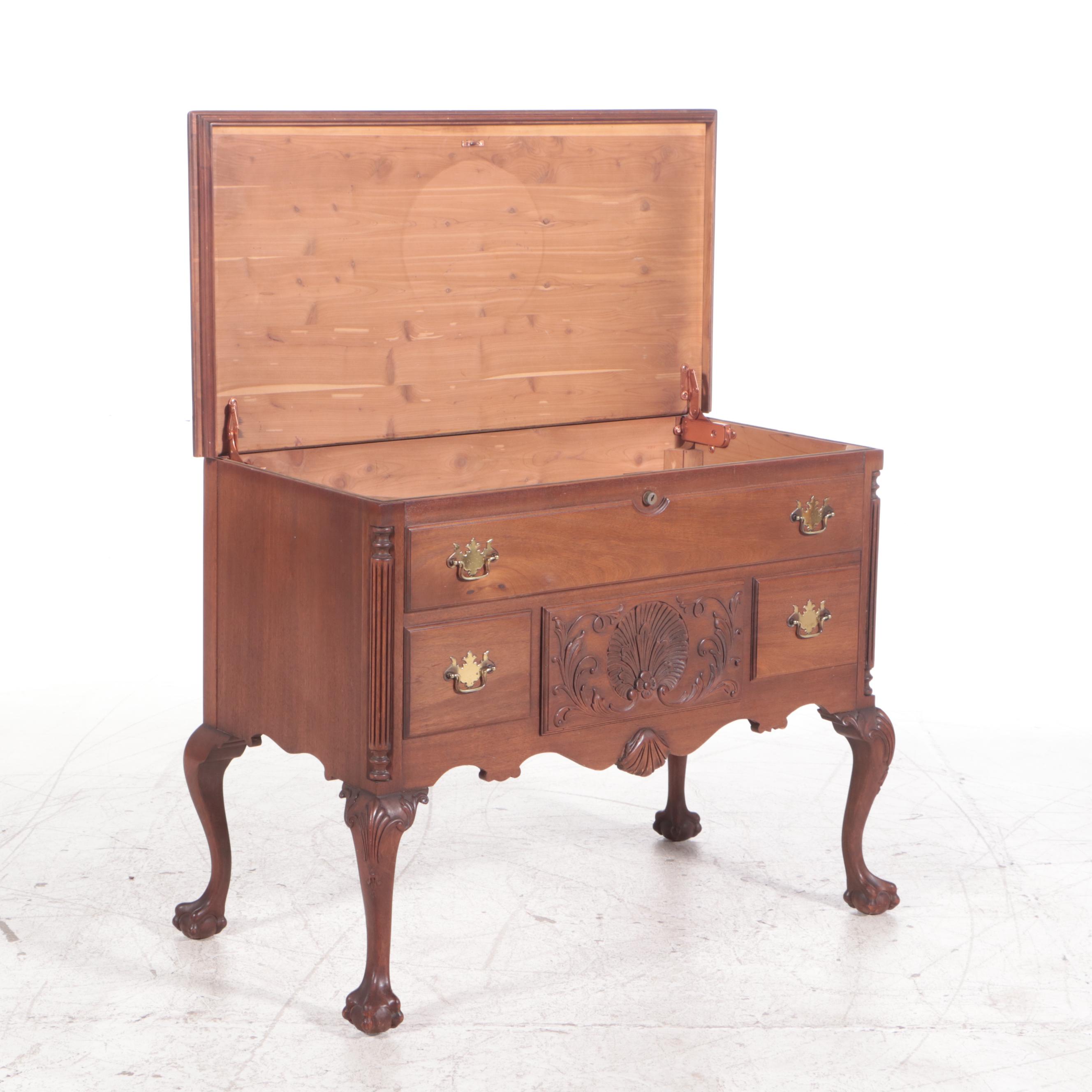 Caswell-Runyan Co. Chippendale Style Mahogany and Cedar Lift-Lid Chest