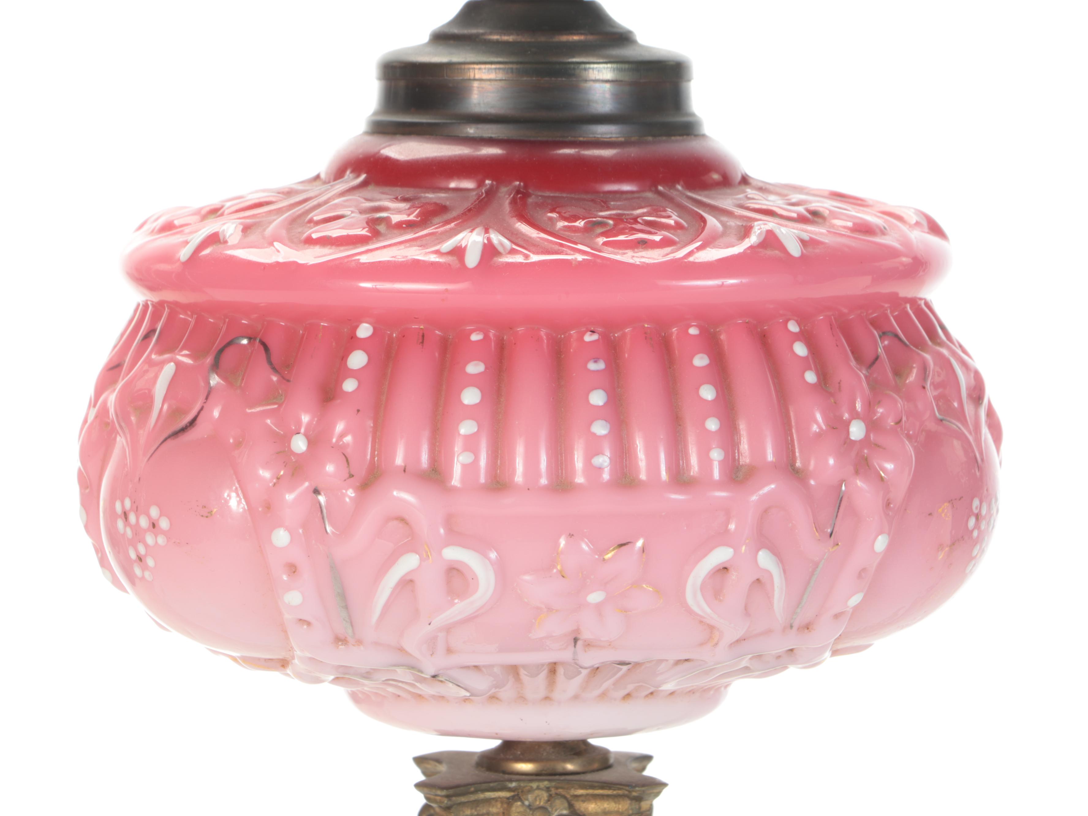 Victorian Pink Satin Mold Blown Glass Oil Banquet Lamp, Adapted Mid-20th C