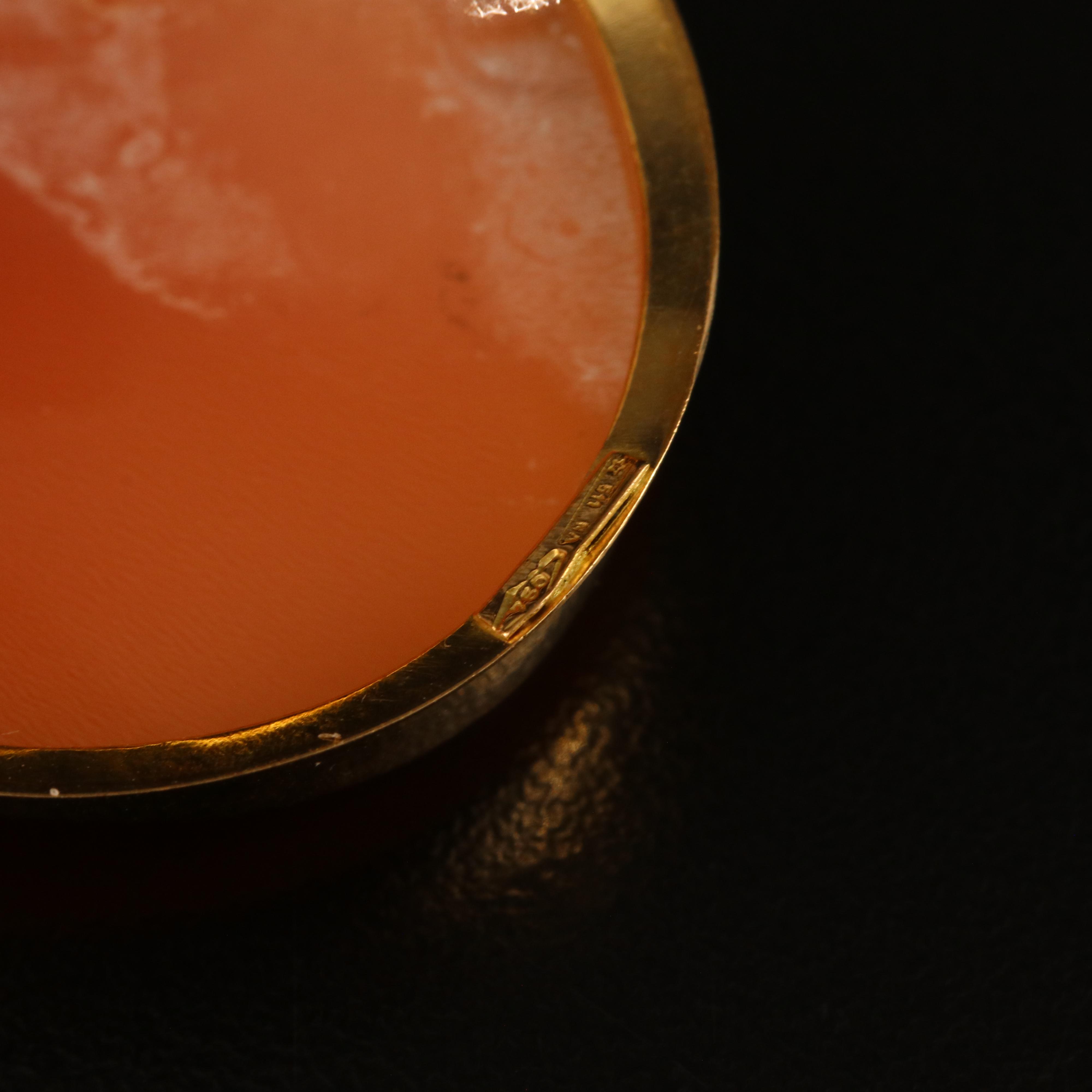 18K Shell Cameo Converter Brooch