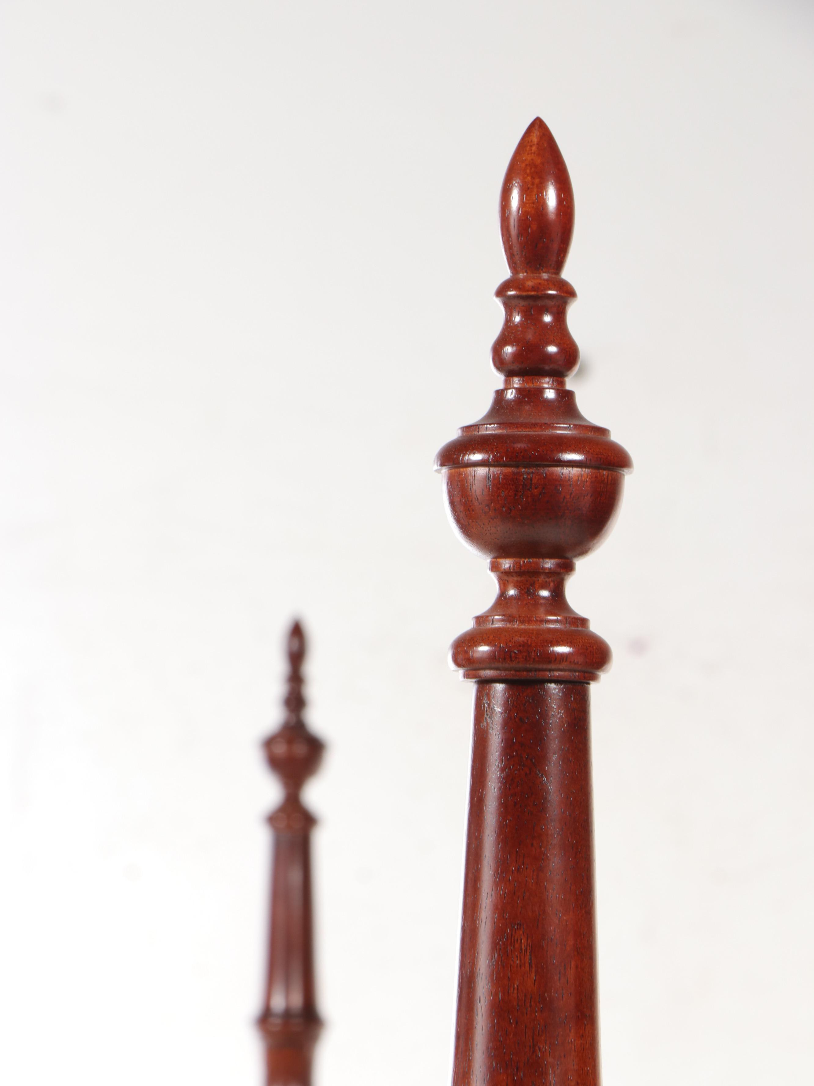 Universal Furniture Federal Style Cherrywood-Stained Queen Size Four-Post Bed