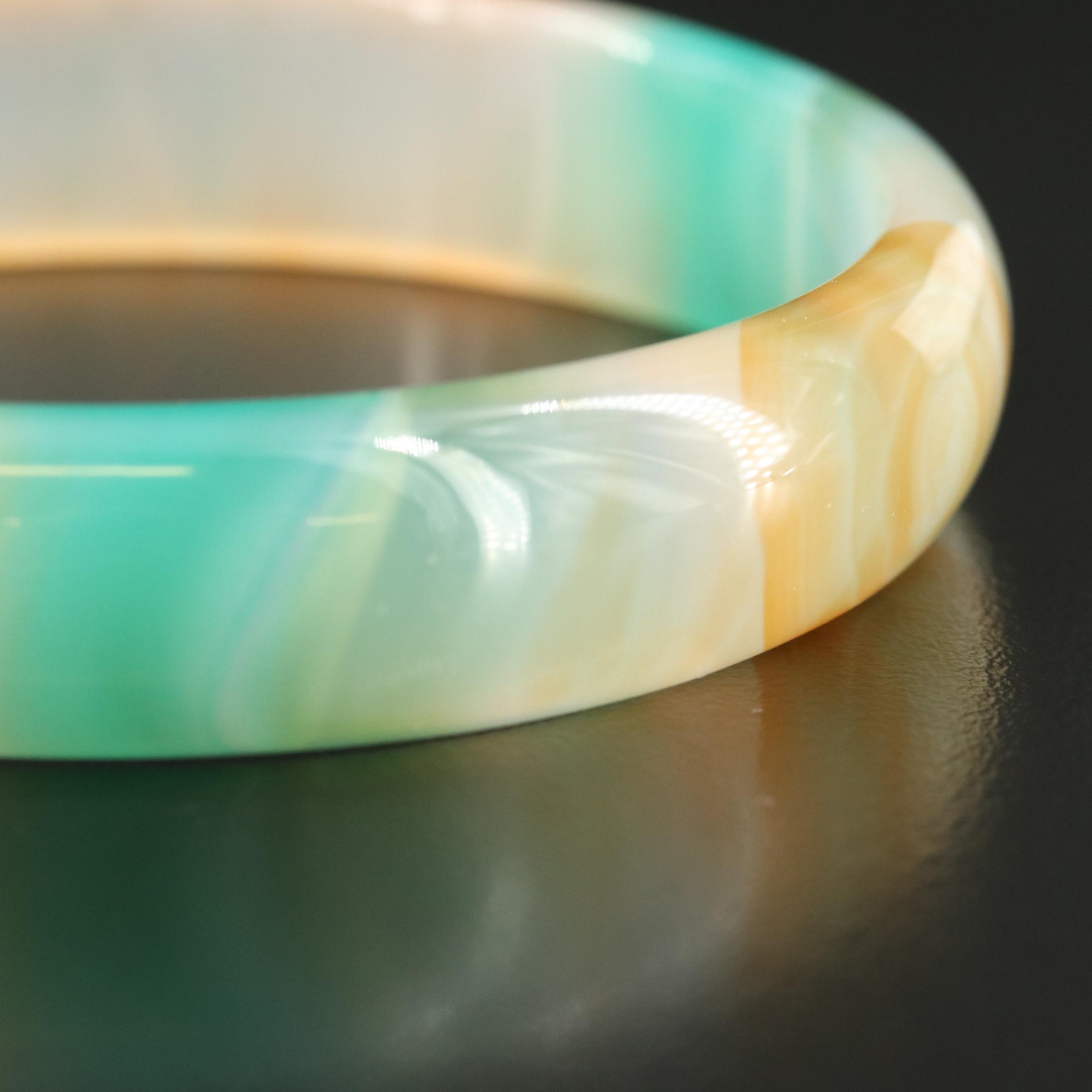 Agate Hololith Bangle
