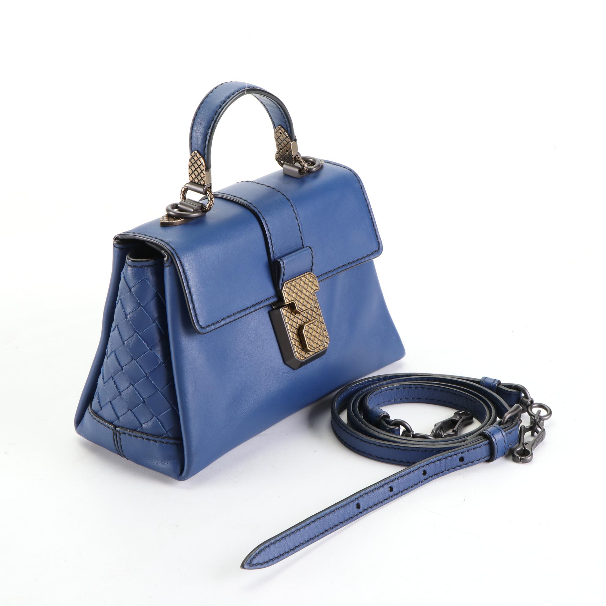 Bottega Veneta Mini Piazza Top Handle Bag in Leather with Intrecciato Detail