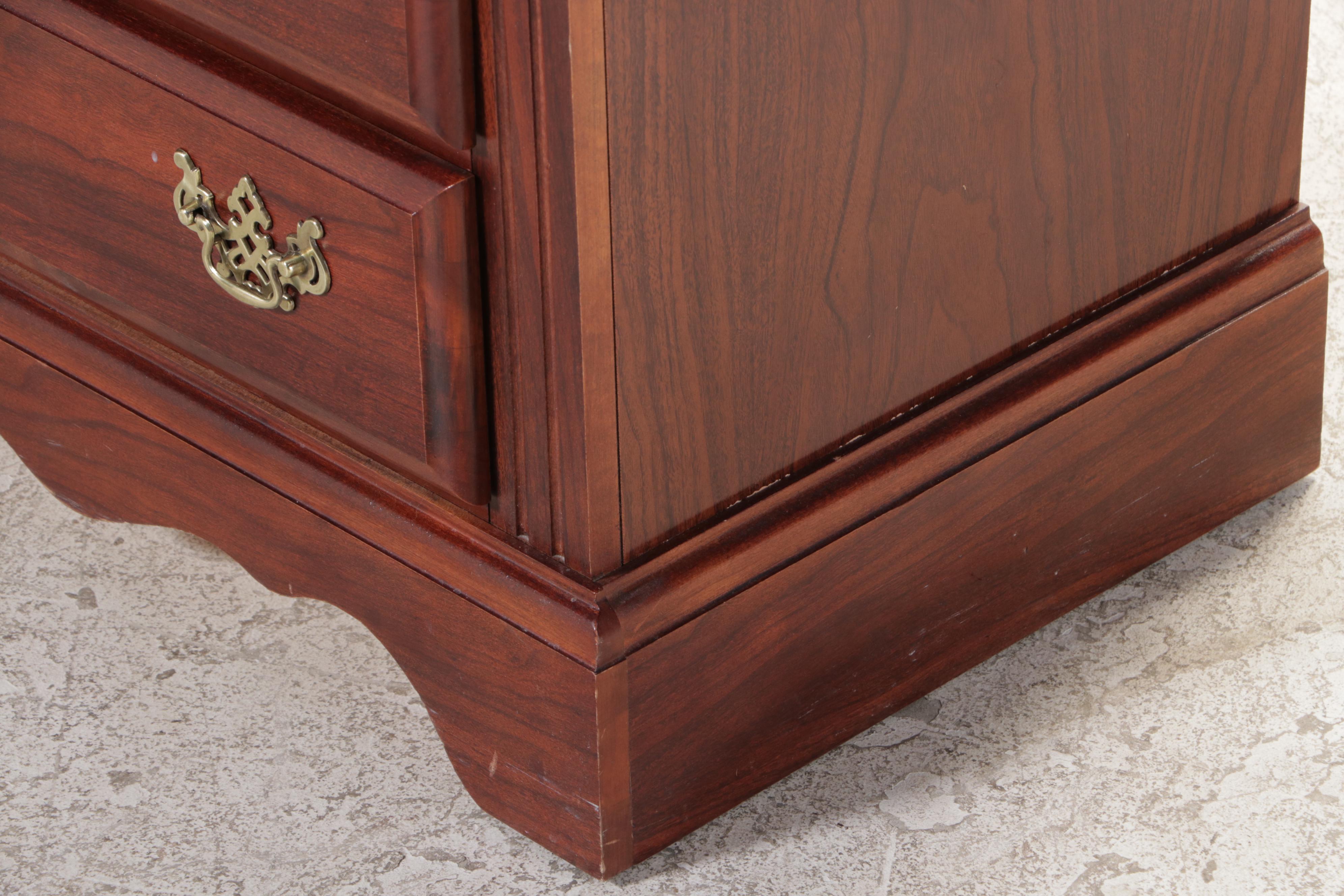 Broyhill Chippendale Style Seven-Drawer Dresser, Late 20th Century