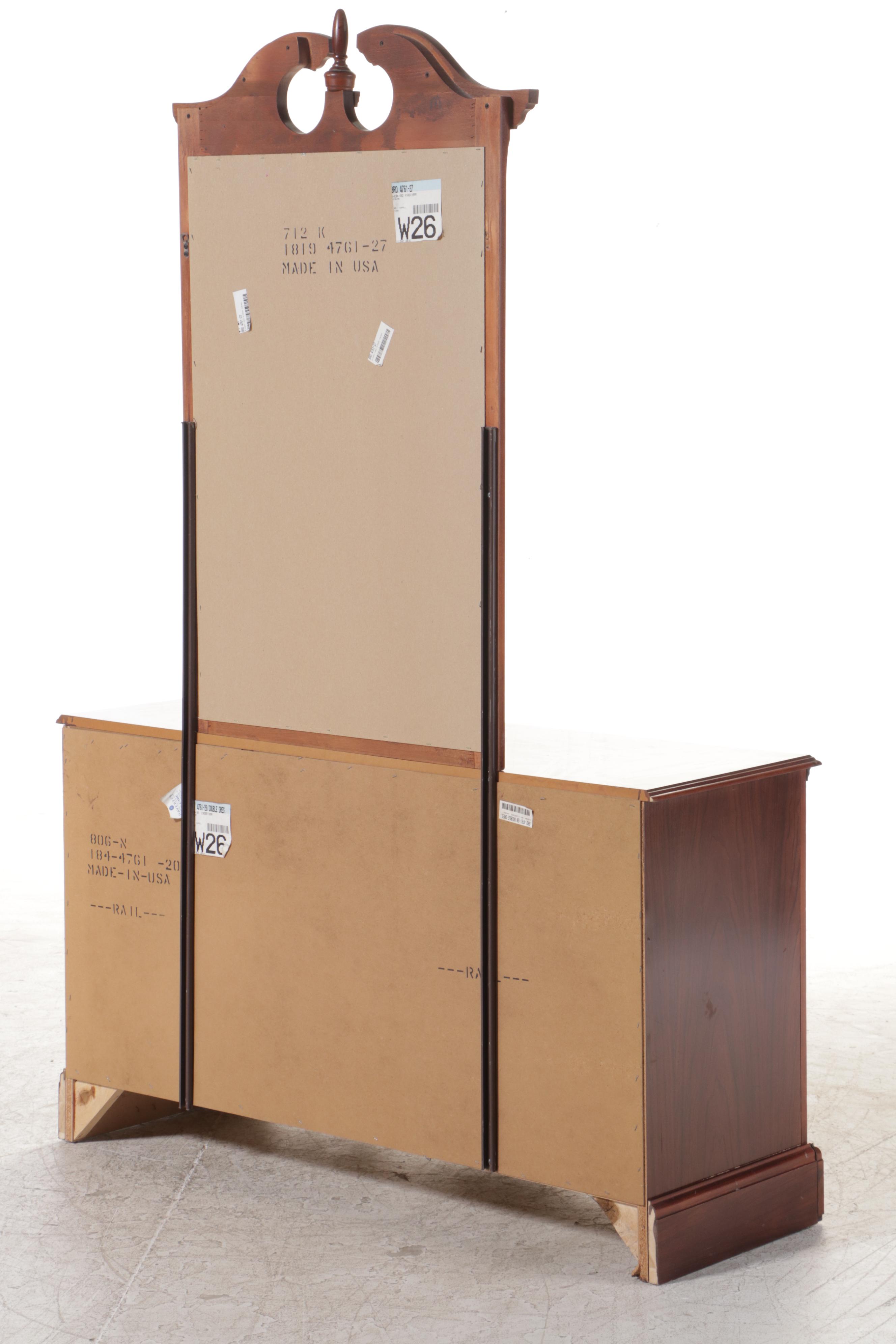 Broyhill Chippendale Style Seven-Drawer Dresser, Late 20th Century