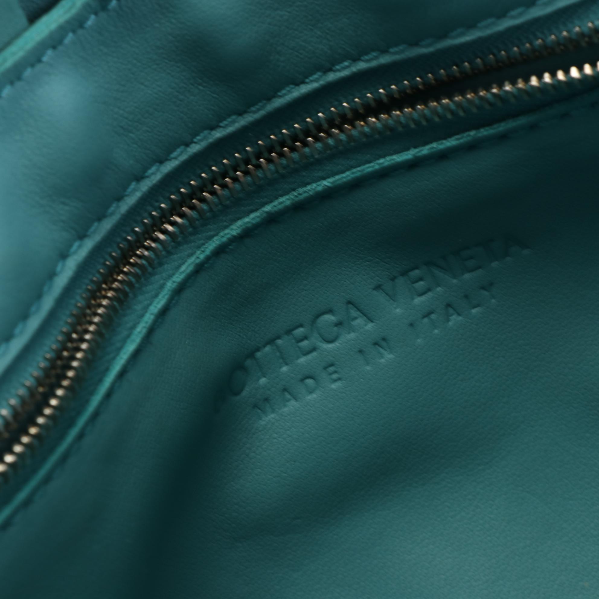 Bottega Veneta Cassette Crossbody in Maxi Intrecciato Leather