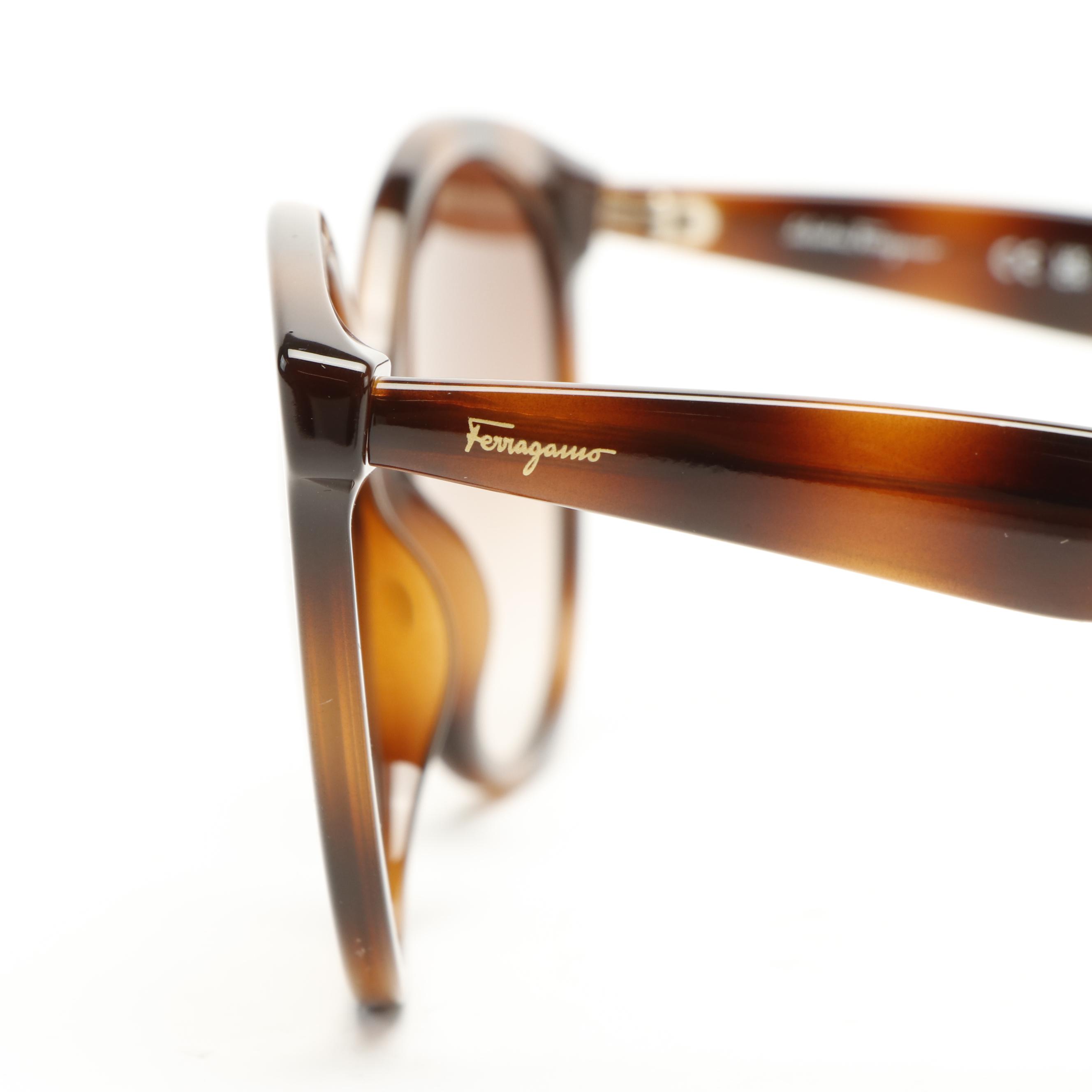 Salvatore Ferragamo SF1071S Sunglasses with Case