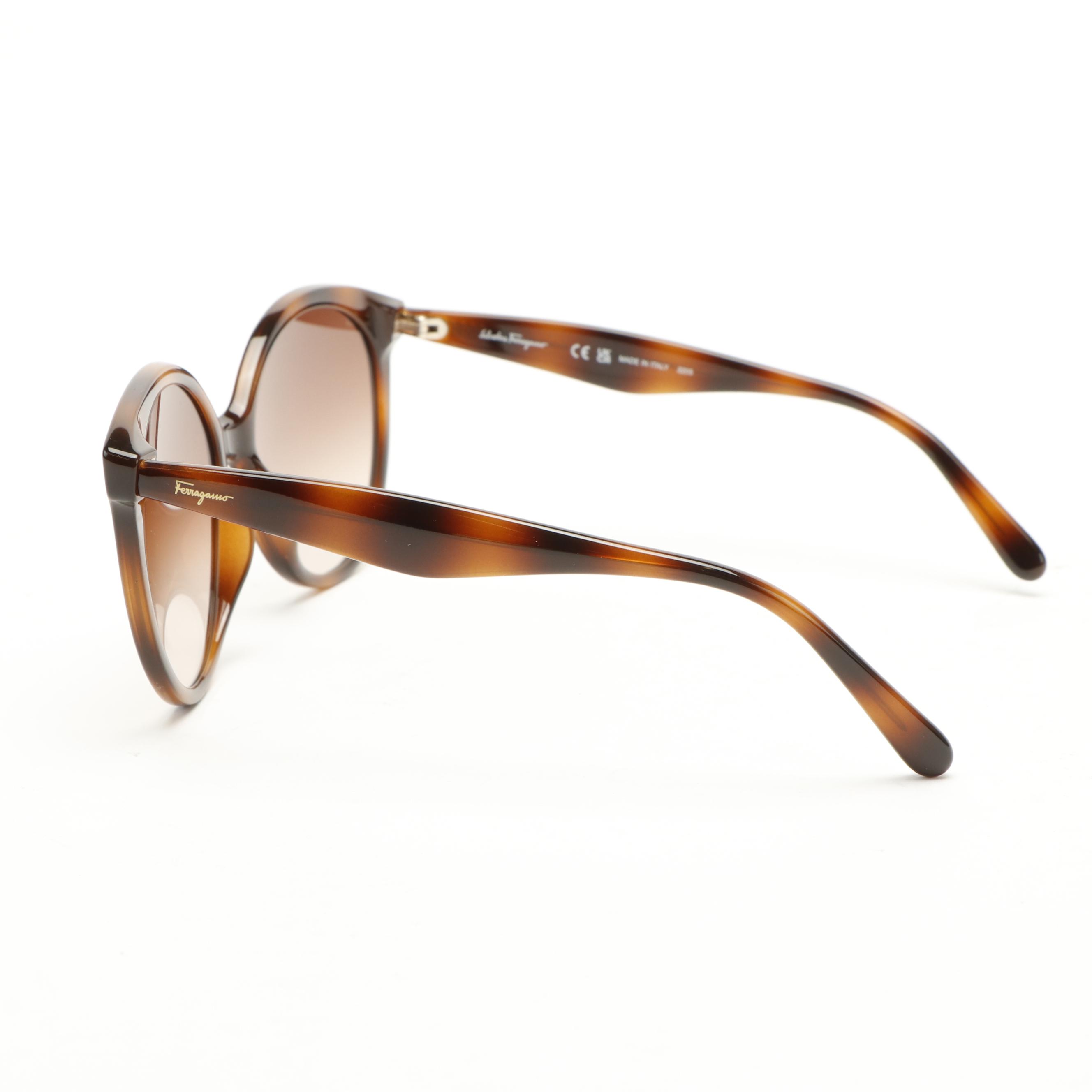 Salvatore Ferragamo SF1071S Sunglasses with Case