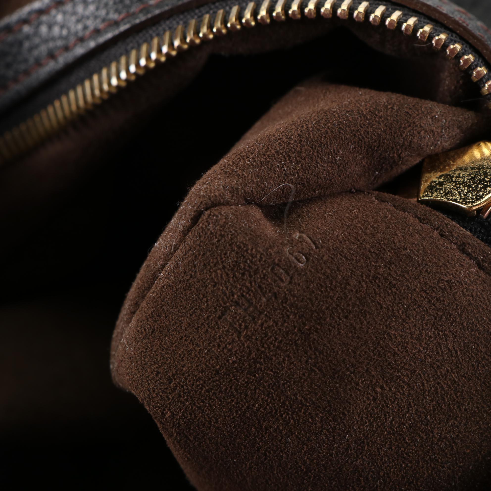 Louis Vuitton L Hobo Tote in Mahina Leather