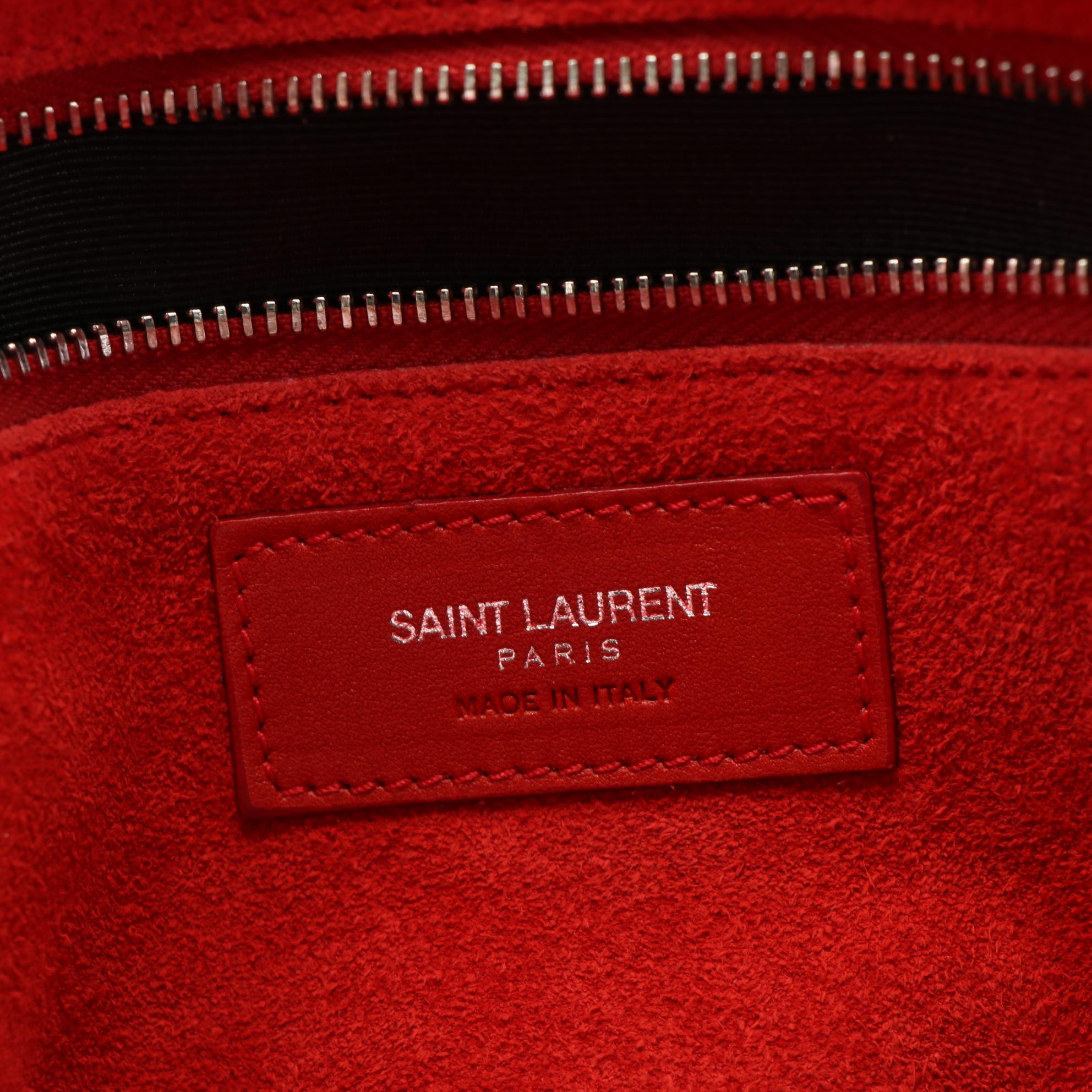 Saint Laurent Cabas Bag Medium in Crocodile Embossed Leather