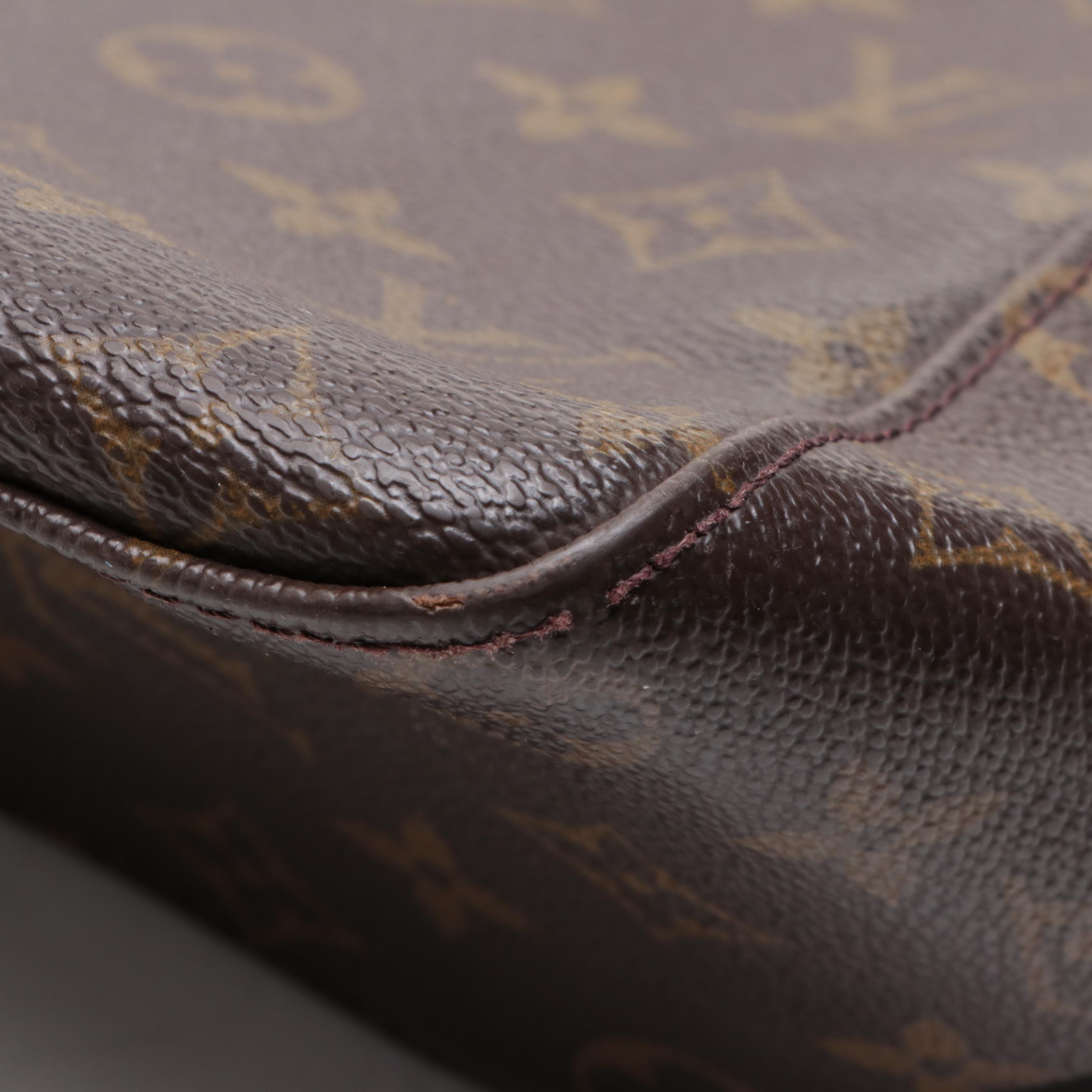 Louis Vuitton Looping GM Bag in Monogram Canvas and Vachetta Leather