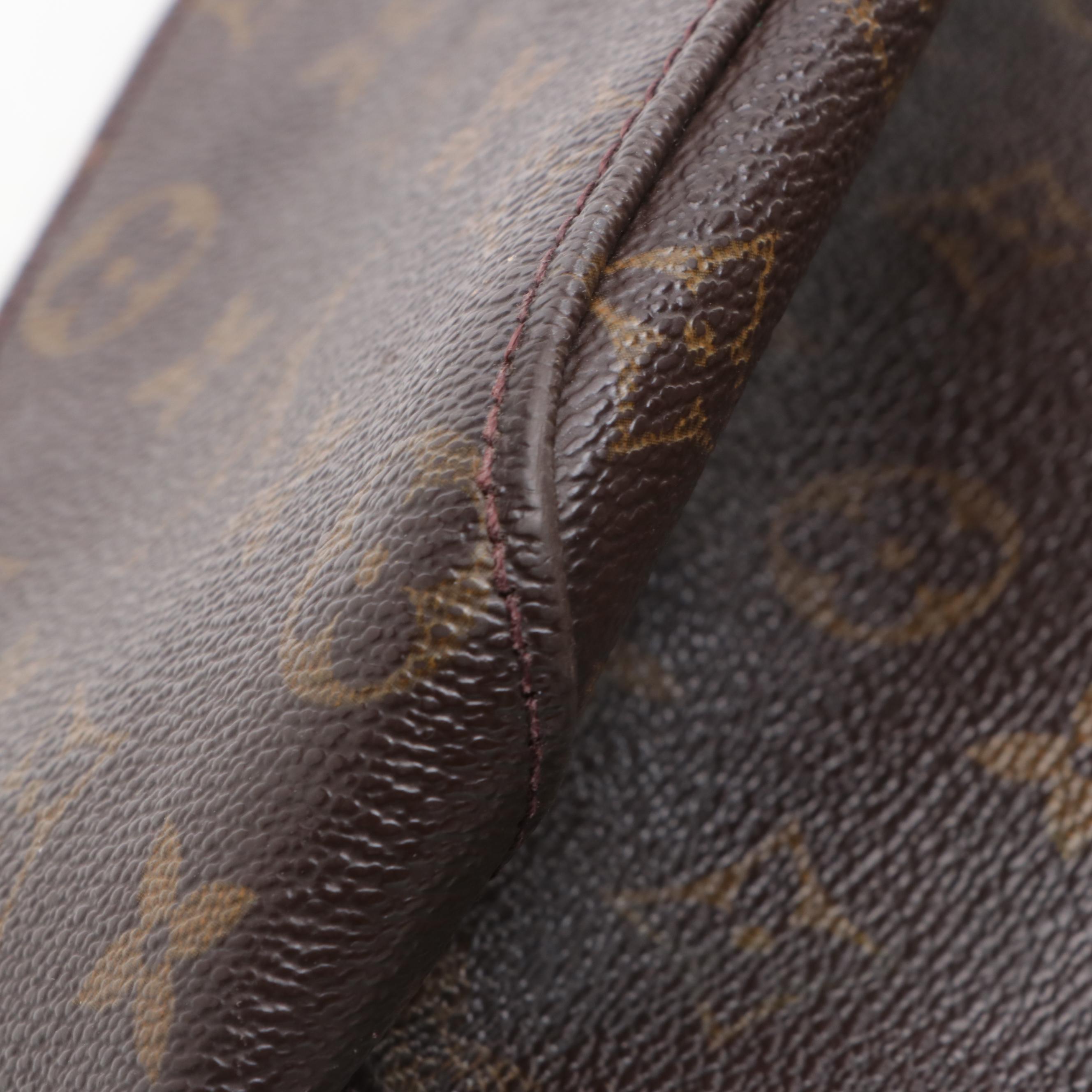 Louis Vuitton Looping GM Bag in Monogram Canvas and Vachetta Leather