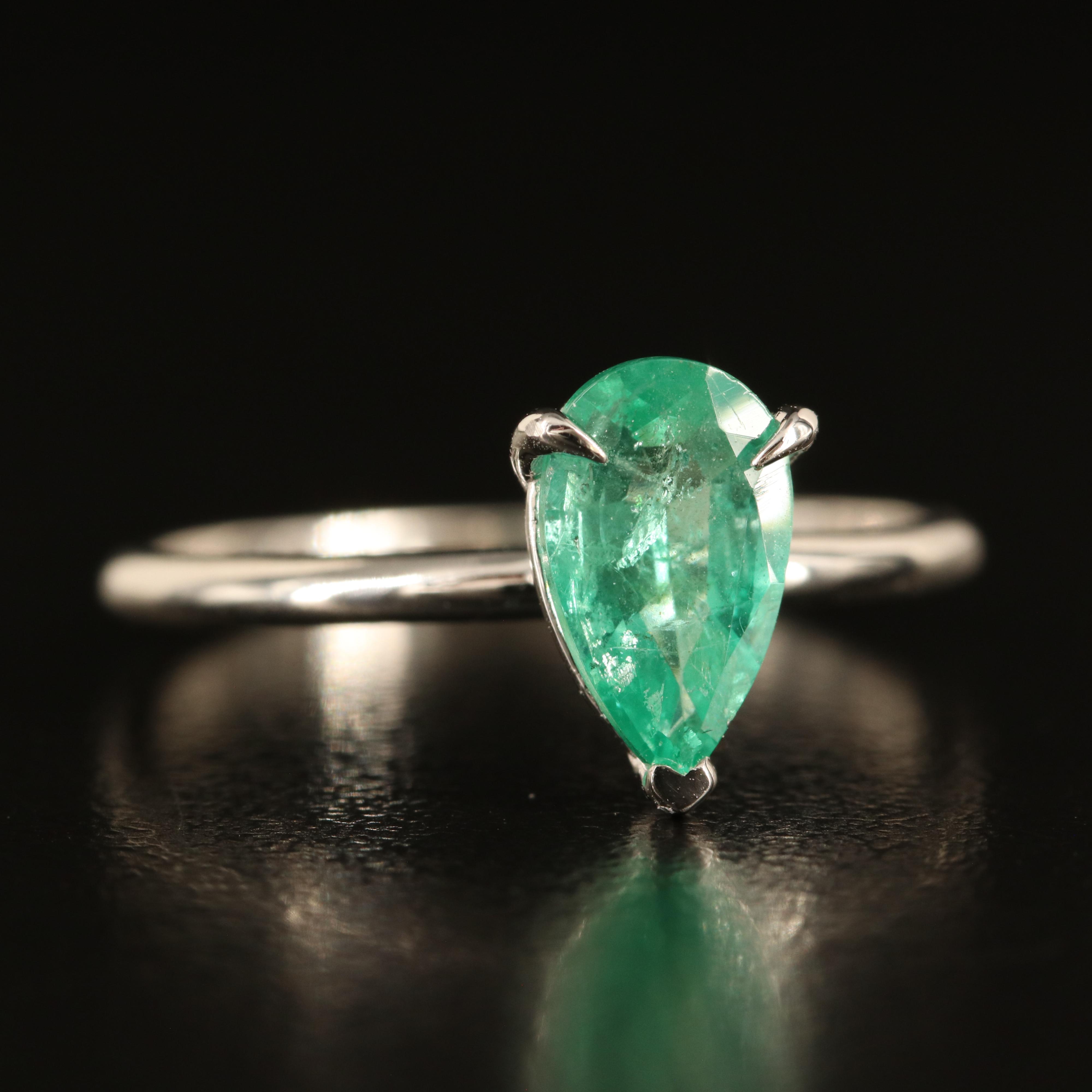 14K 1.05 CT Emerald Solitaire Ring