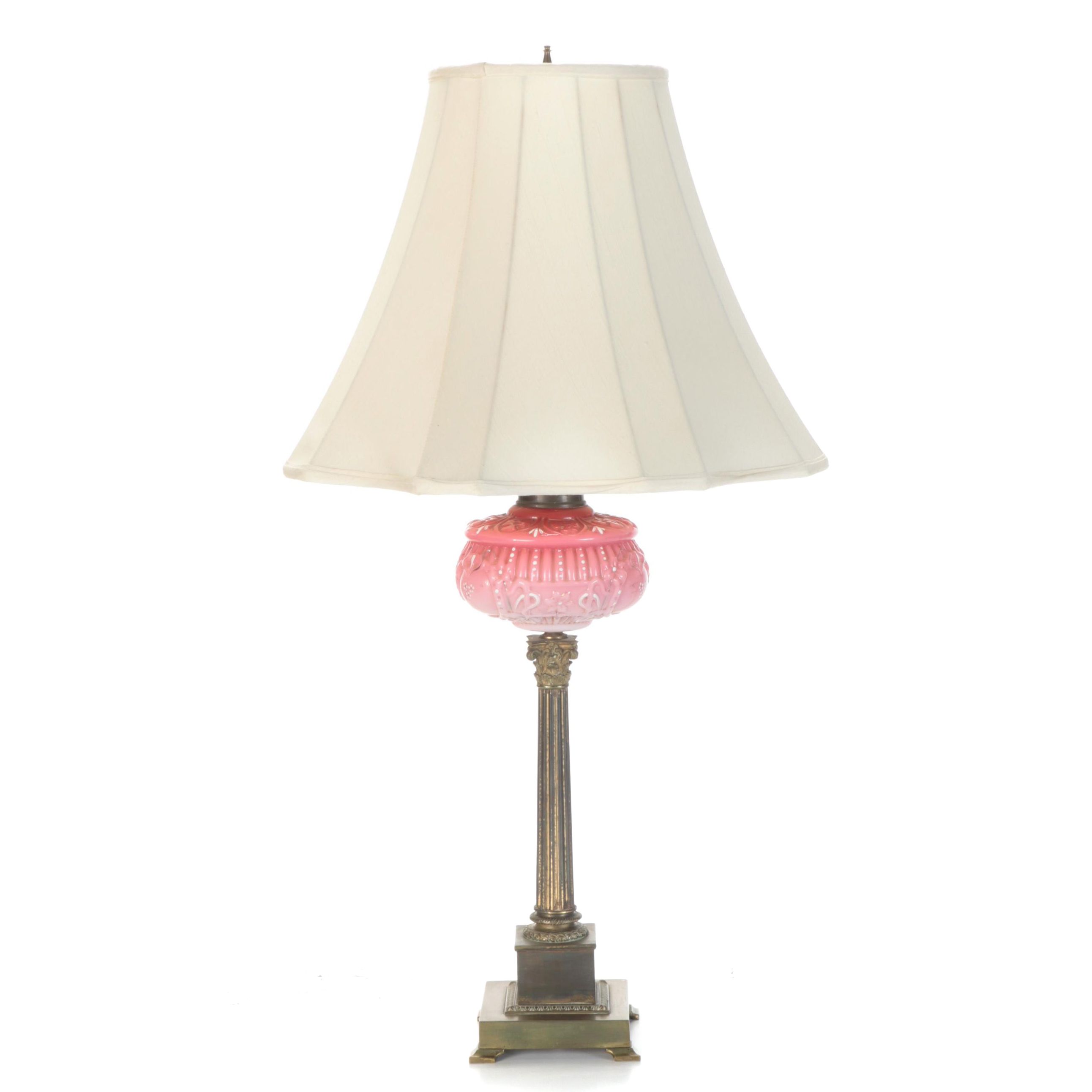 Victorian Pink Satin Mold Blown Glass Oil Banquet Lamp, Adapted Mid-20th C