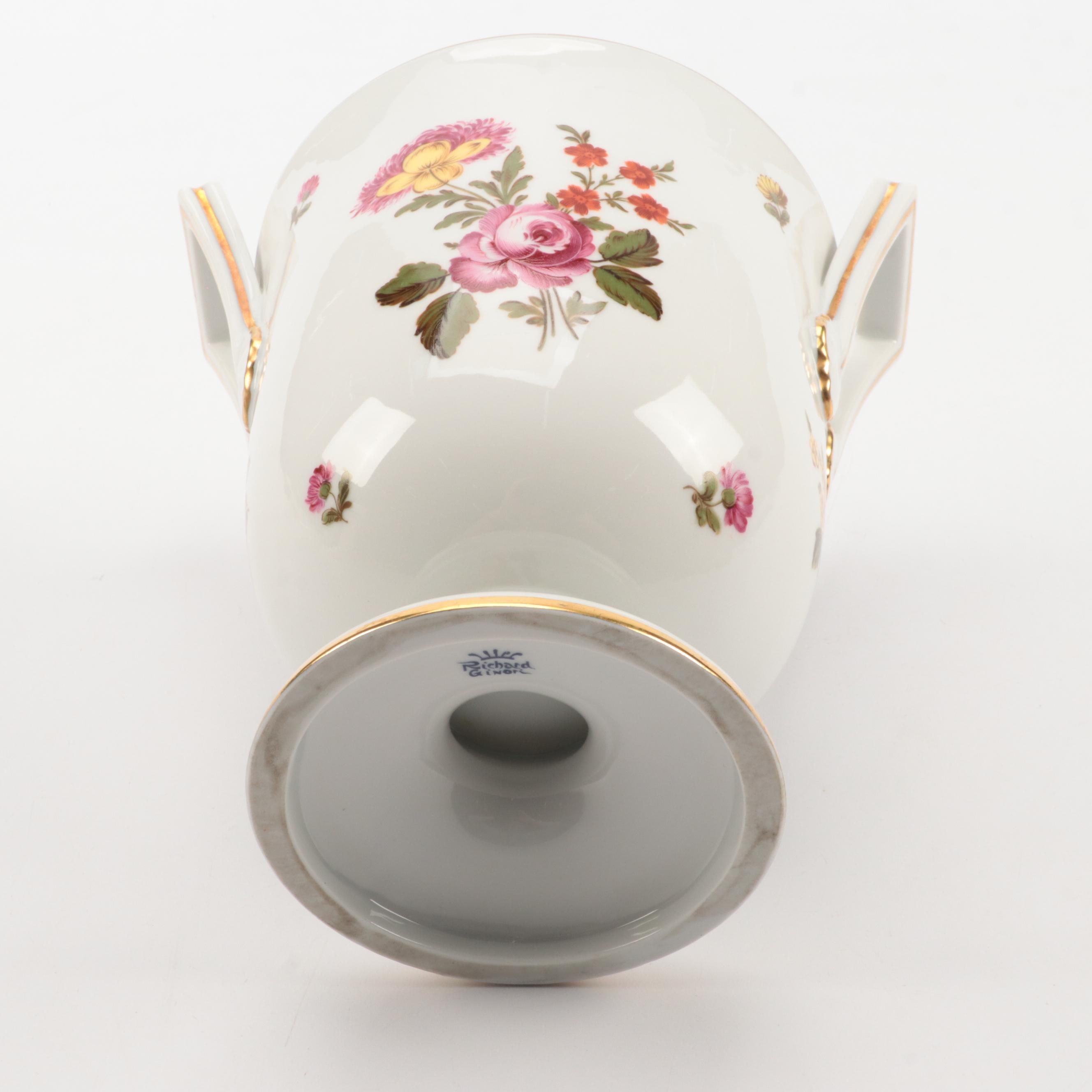 Richard Ginori Porcelain Double Handled Urn