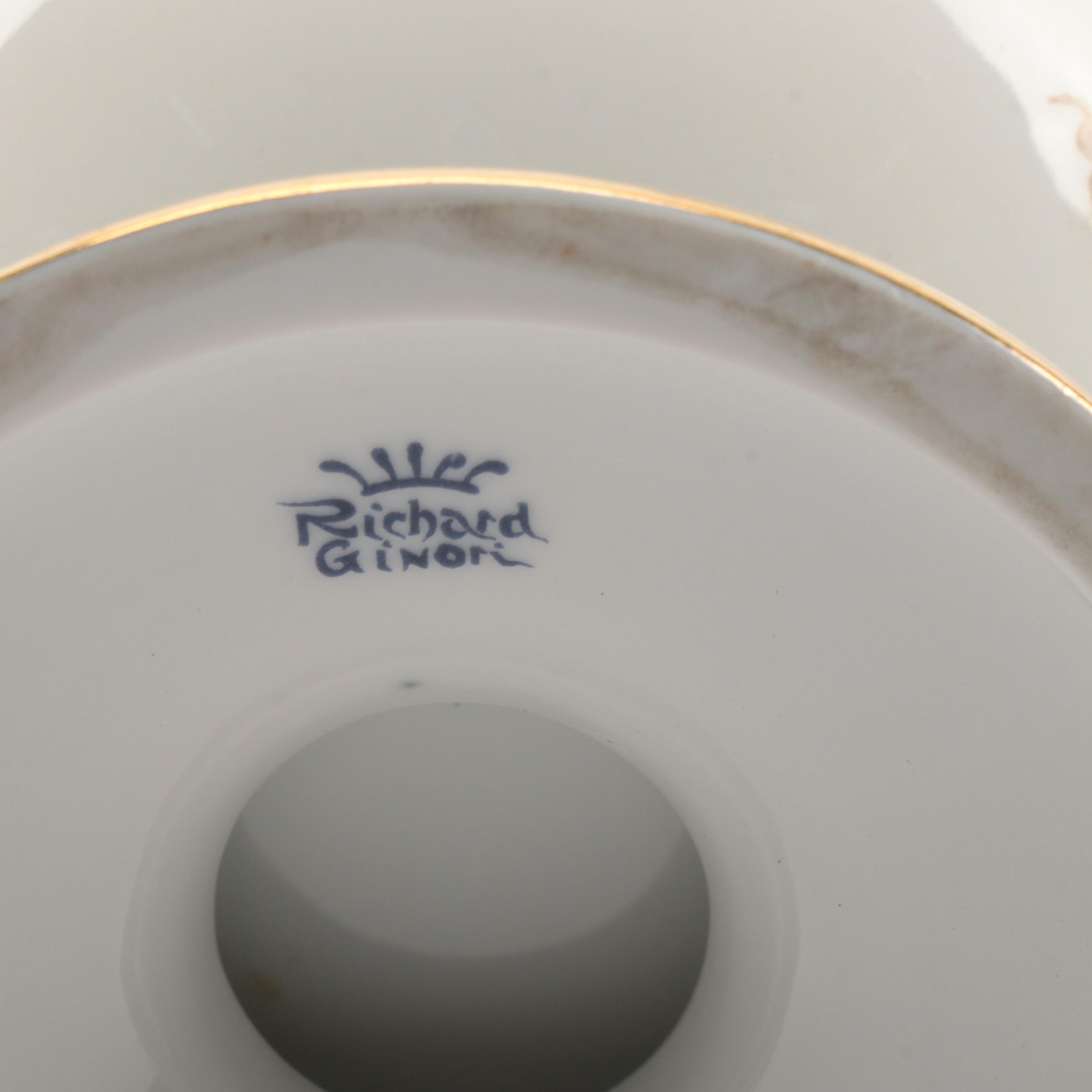 Richard Ginori Porcelain Double Handled Urn