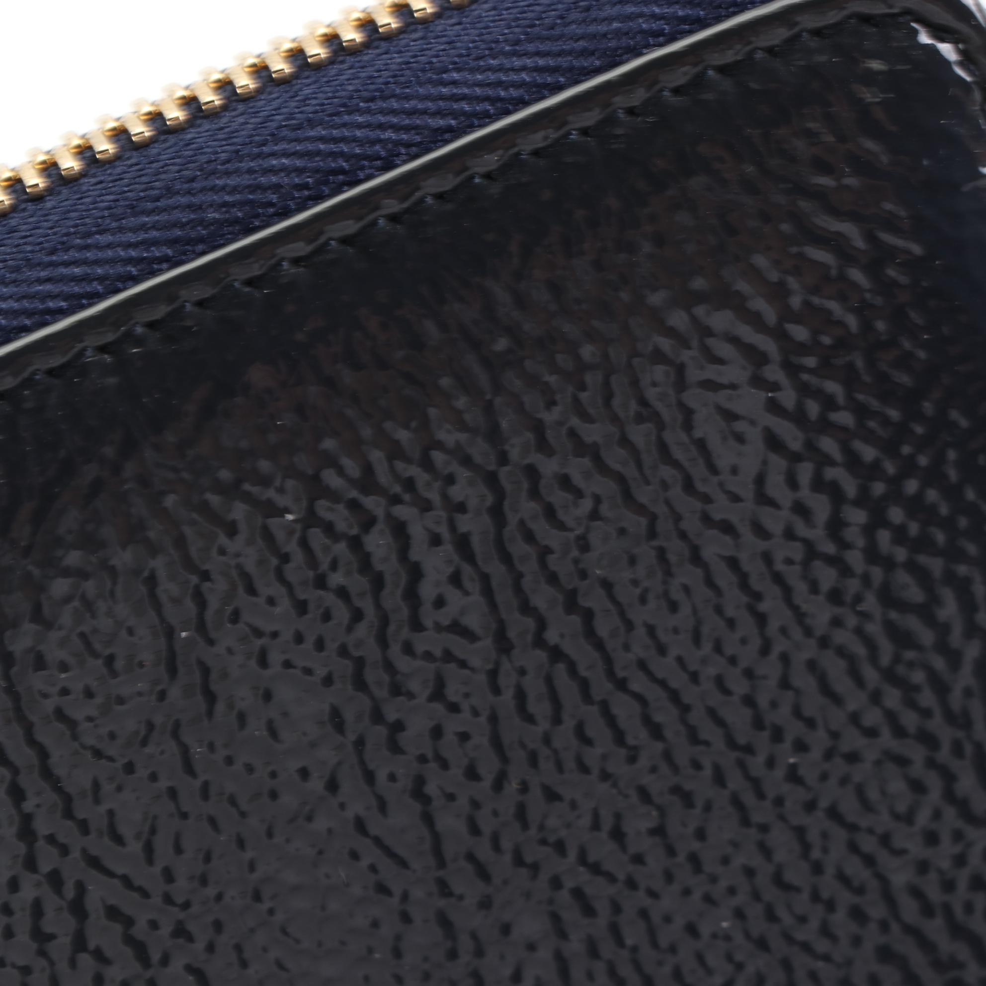 Gucci Soho Patent Leather Zip Wallet with Box