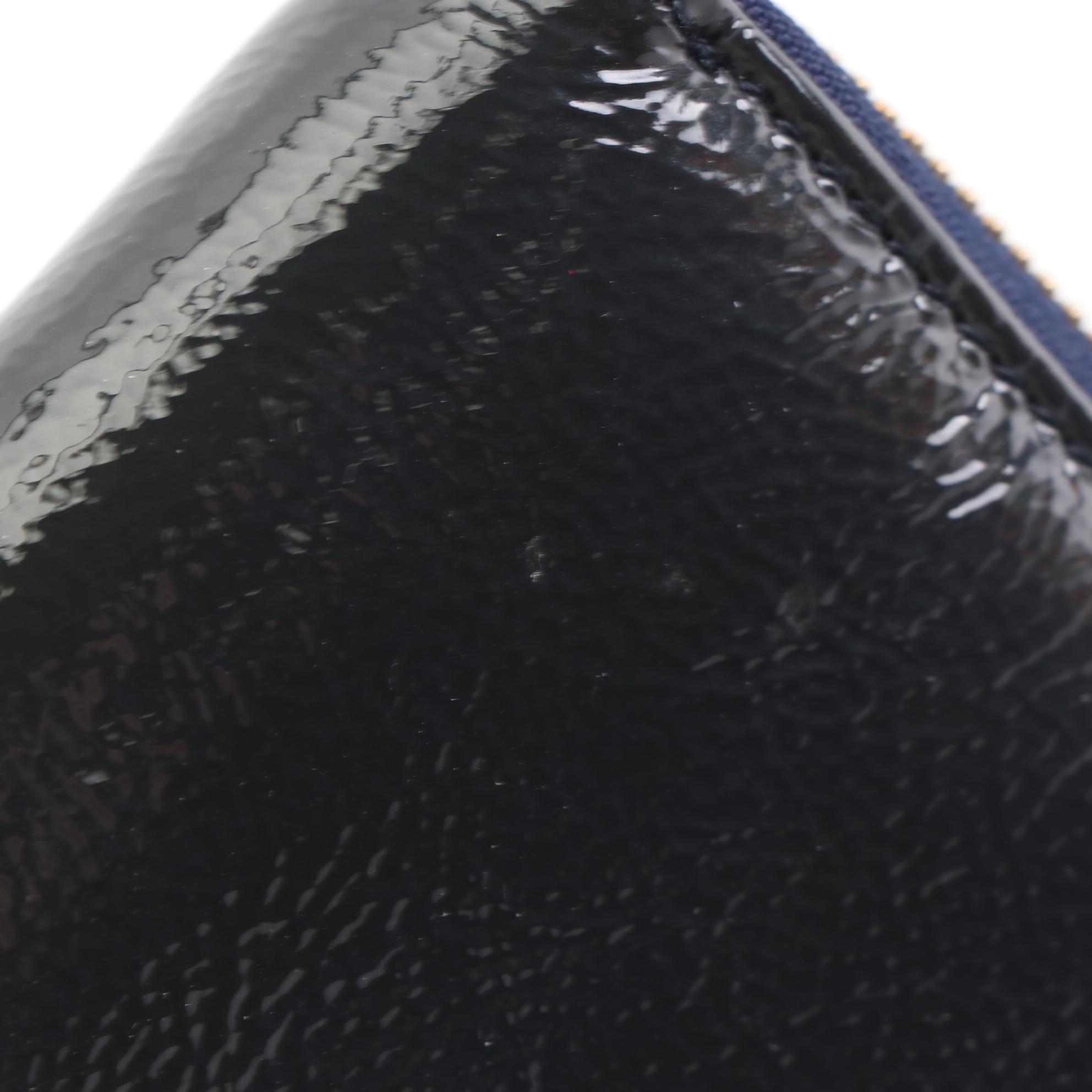 Gucci Soho Patent Leather Zip Wallet with Box