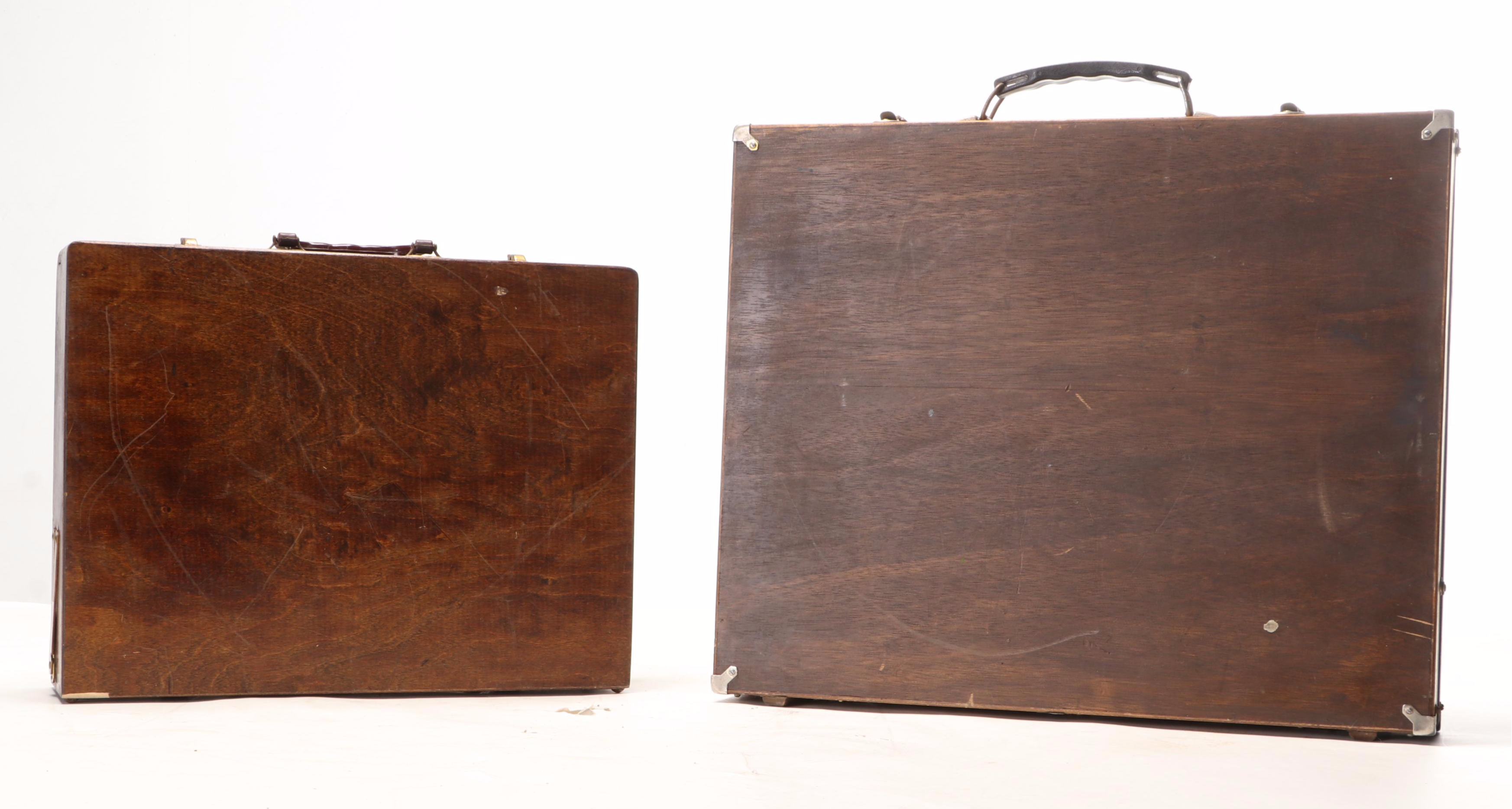 Wooden Paint Palette With Painting Supplies in Anco and Other Cases