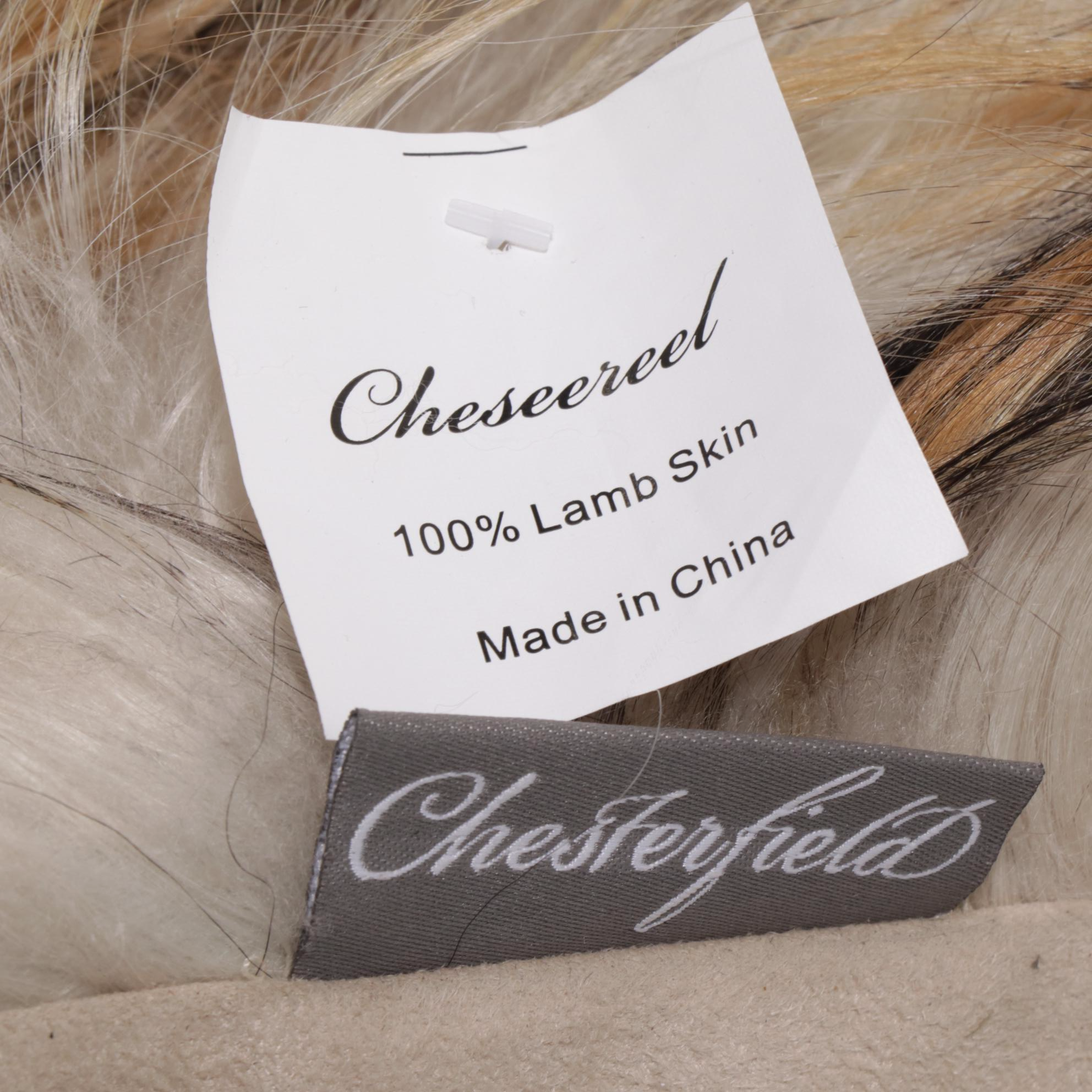 Chesterfield Lamb Cube Pouf