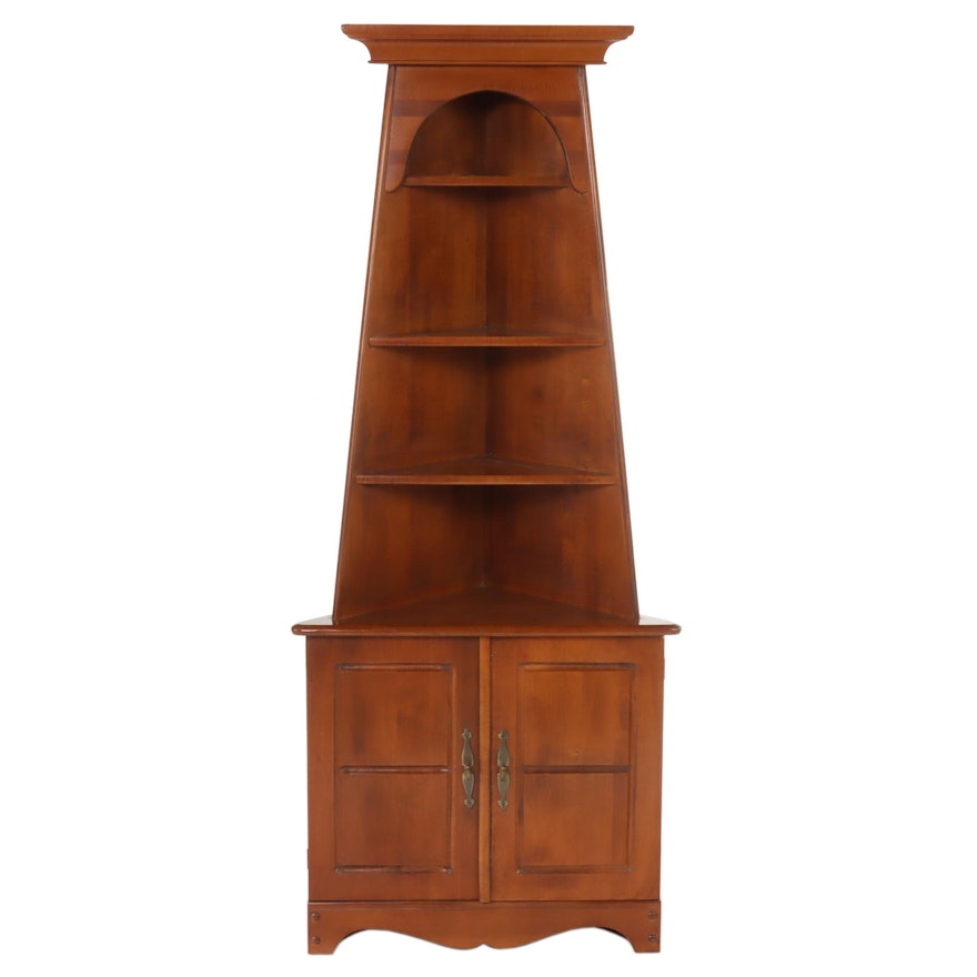 American Colonial Style Maple Corner Cabinet, Mid to Late 20th Century
