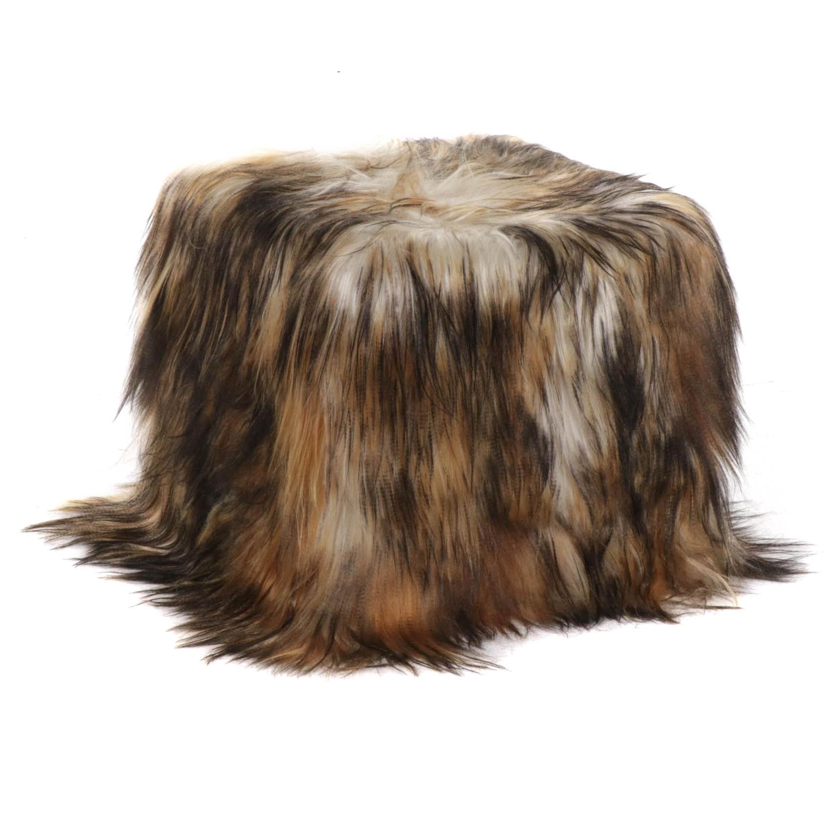 Chesterfield Lamb Cube Pouf