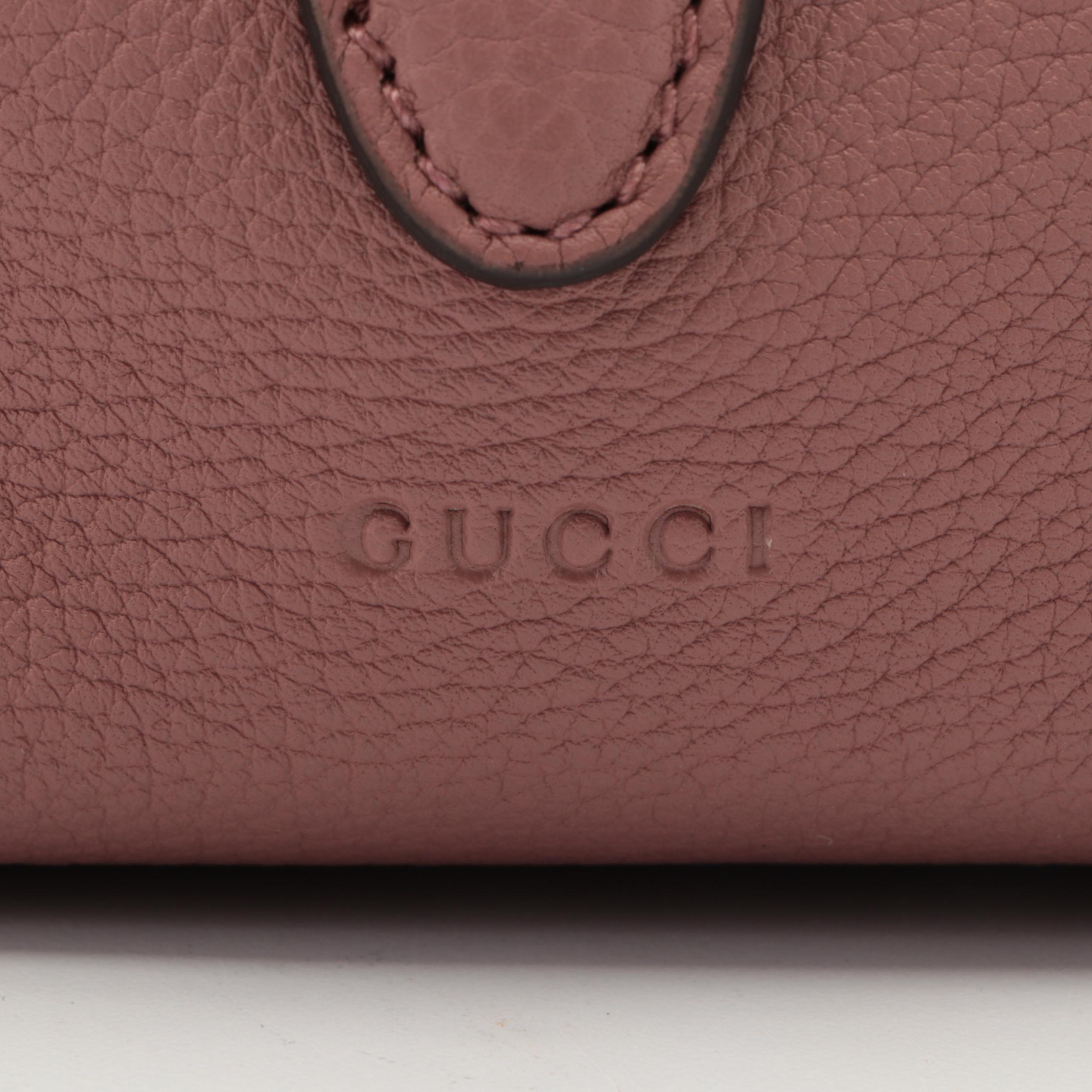 Gucci Small Jackie Soft Tote in Full-Grained Leather with Piston Lock