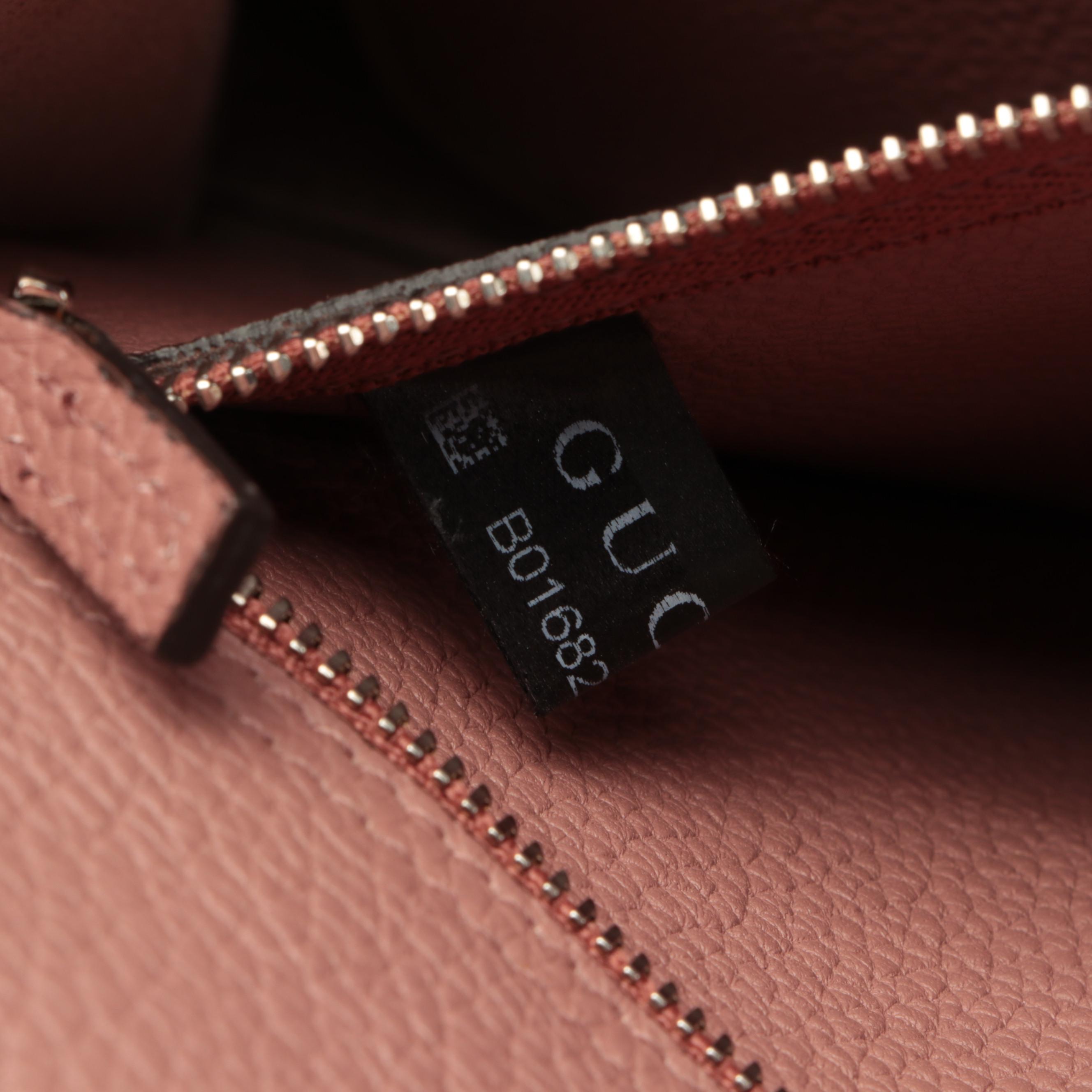 Gucci Small Jackie Soft Tote in Full-Grained Leather with Piston Lock