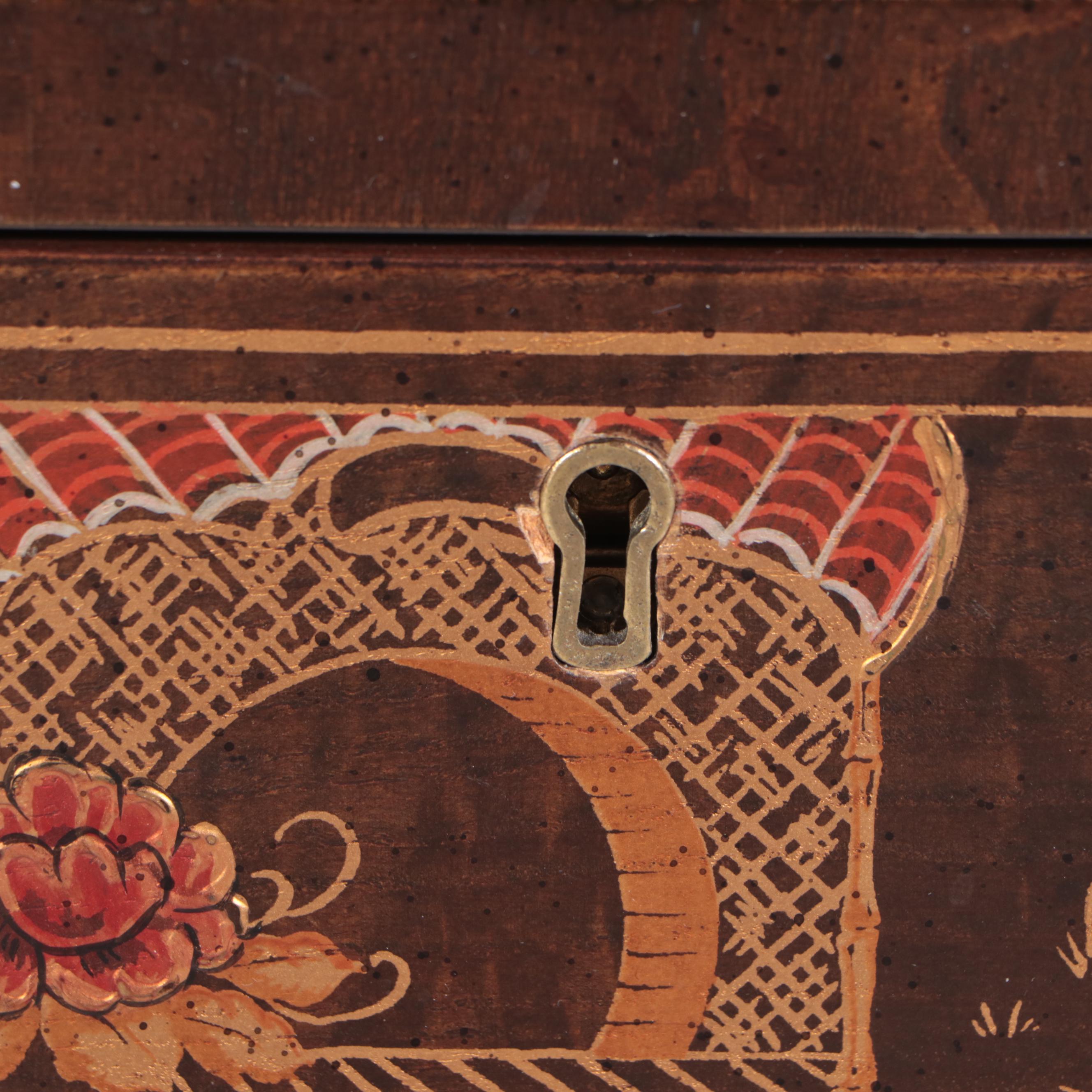 Henredon George III Style Four-Drawer Chinoiserie Chest-on-Stand