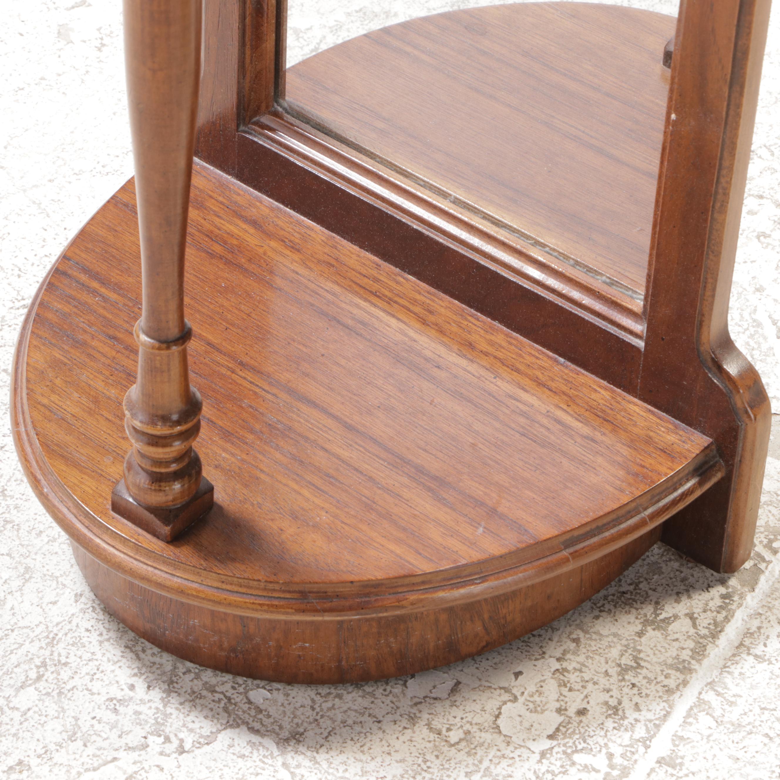 Pulaski Furniture Oak Hall Stand, Late 20th Century