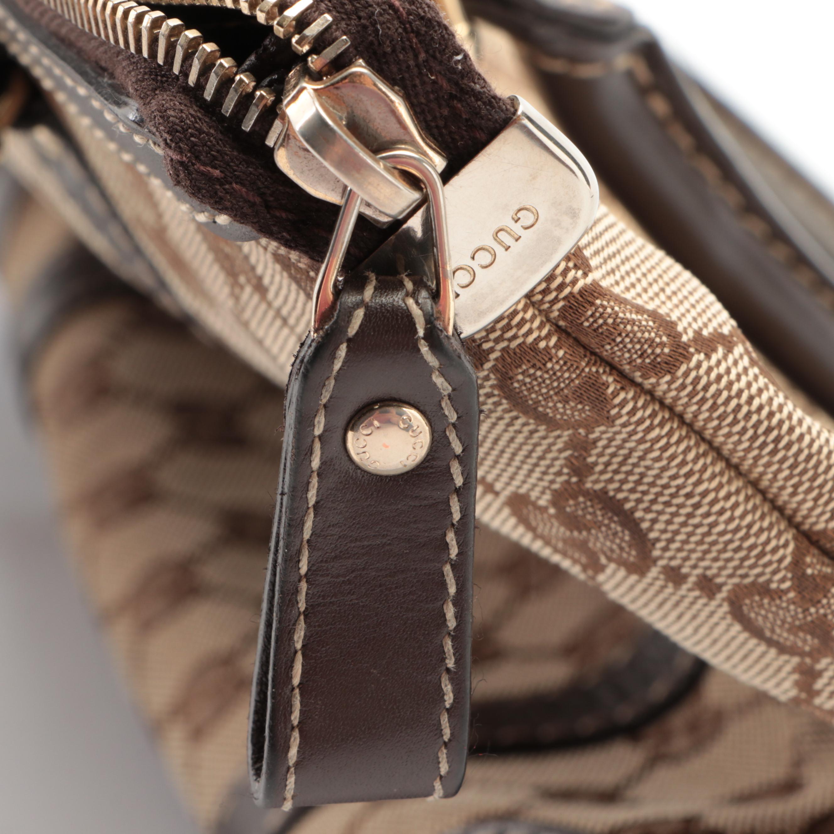 Gucci Lovely Heart Shoulder Bag in GG Canvas and Brown Leather