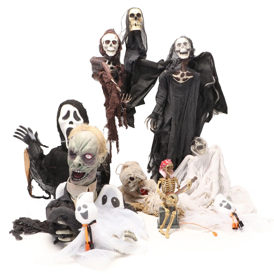 Zombies, Skeletons and Ghosts Halloween Table Decor