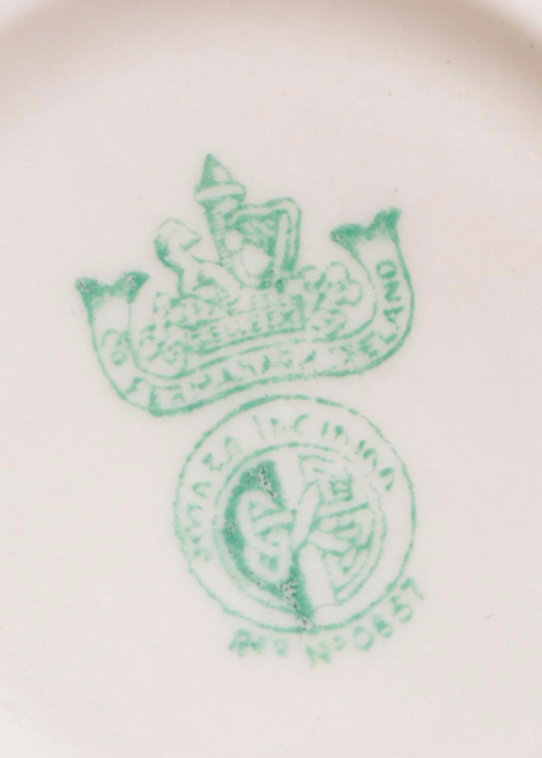 Blue and White Ceramic Fountain, Wedgwood "Countryside" Plate and More