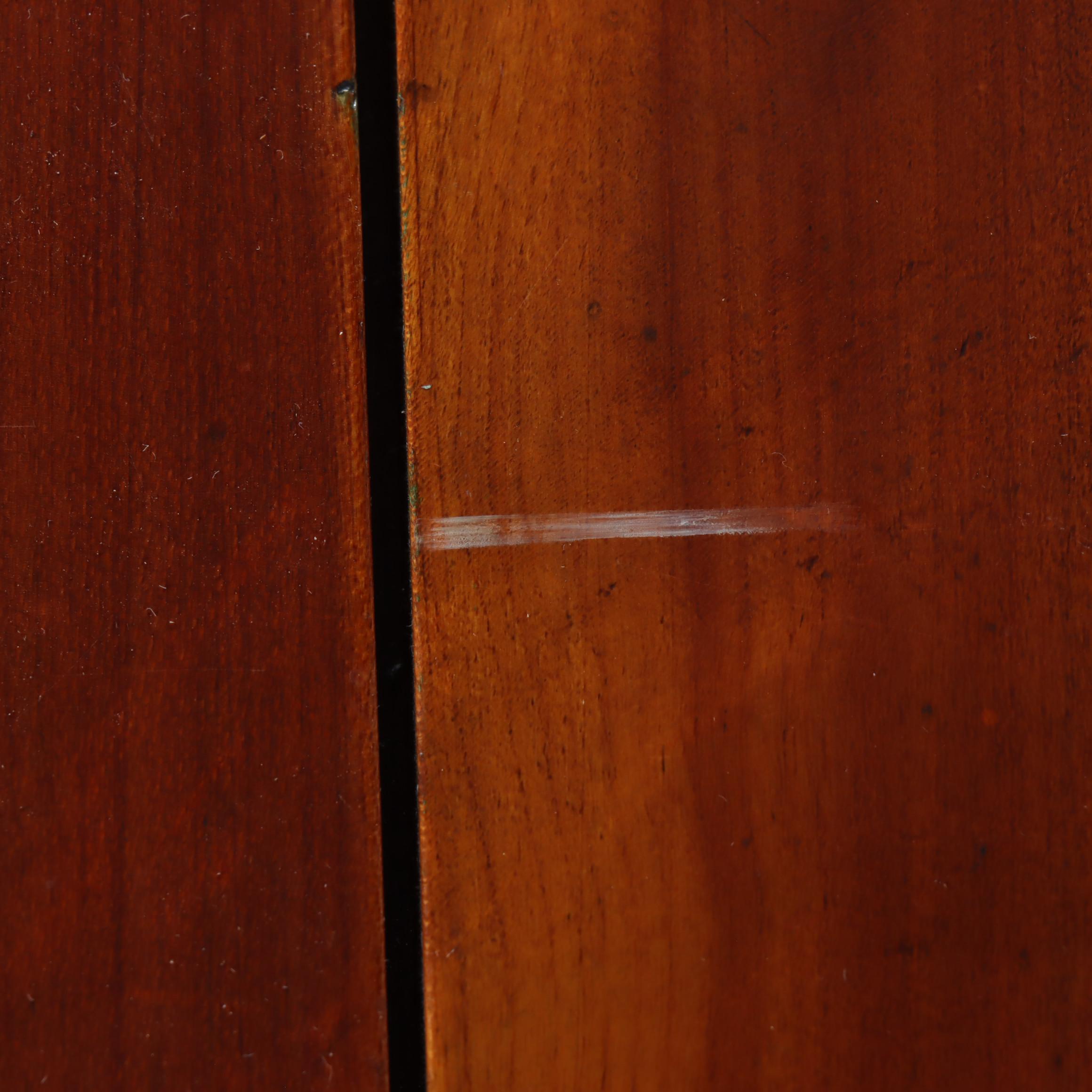 American Primitive Cherrywood Drop-Leaf Table, 19th Century