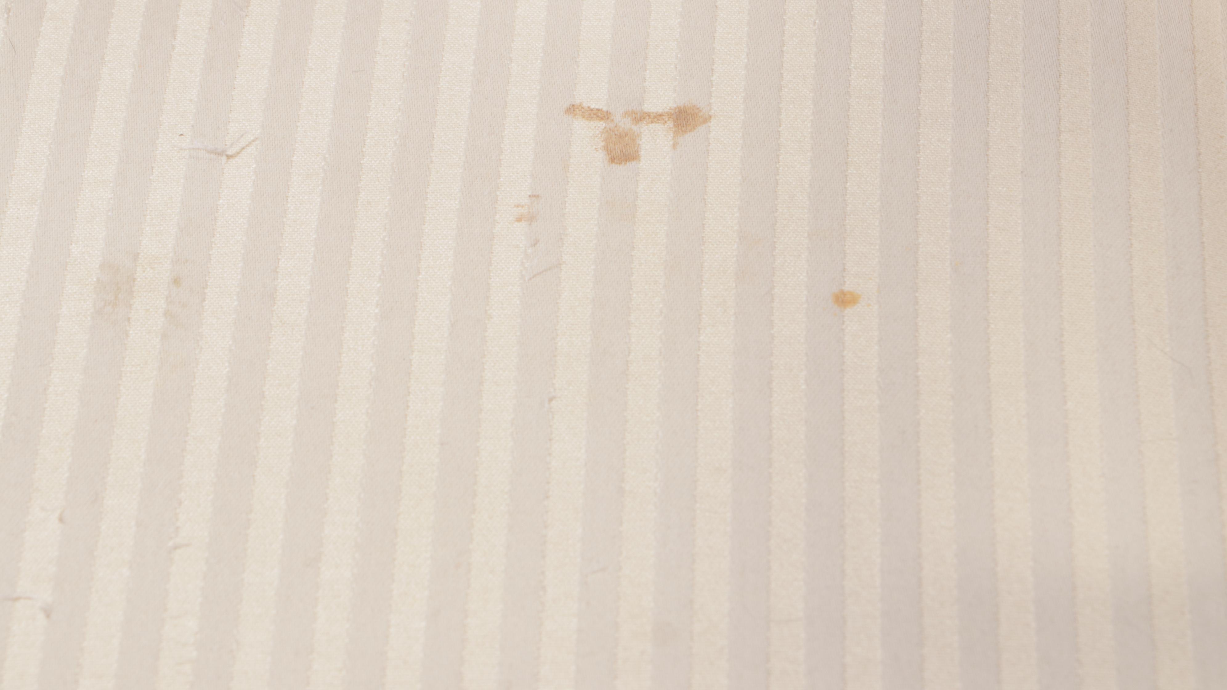 Regency Style Mahogany Extension Dining Table with Six Chairs