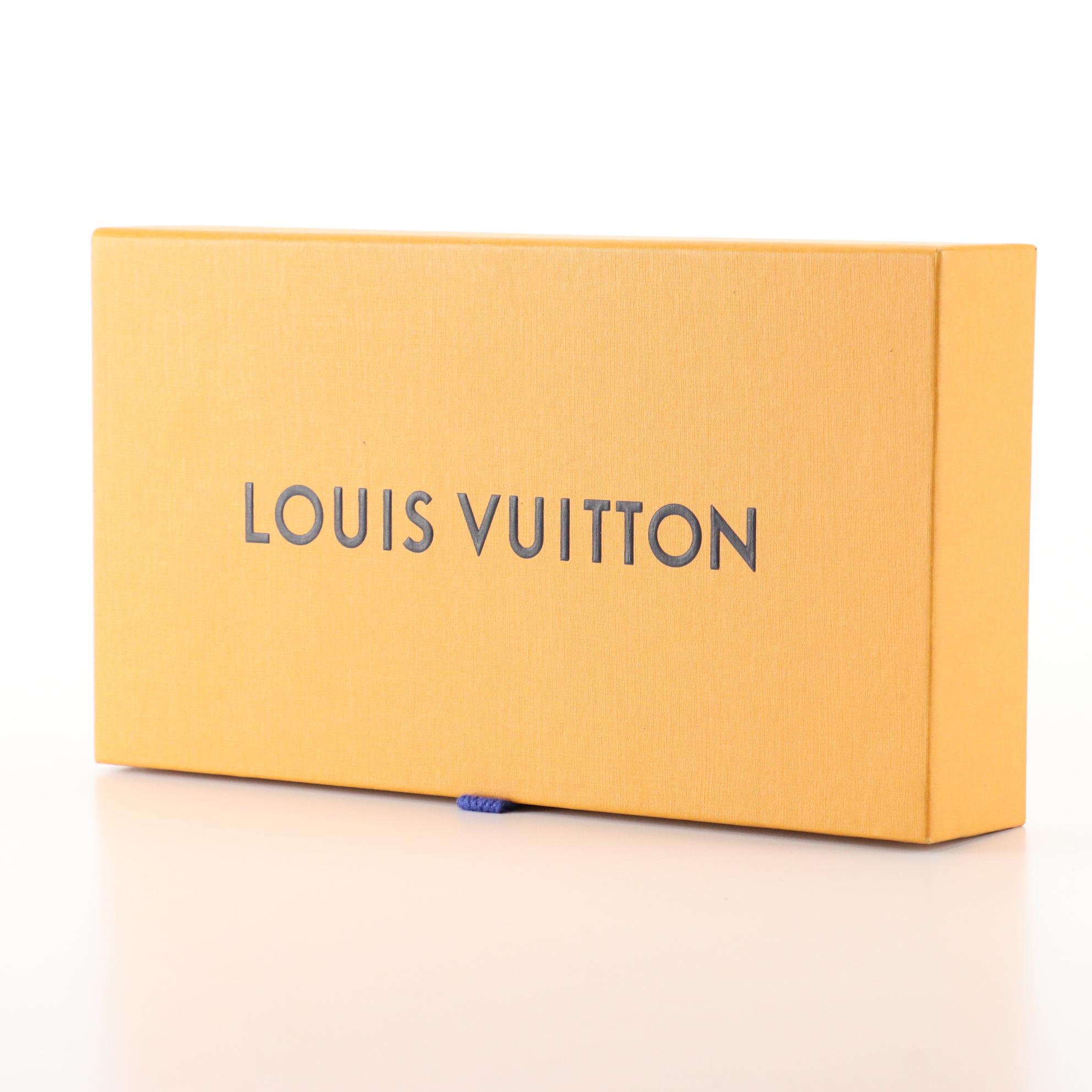 Louis Vuitton Limited Edition Zip Wallet in Sugar Poppy Monogram Vernis with Box