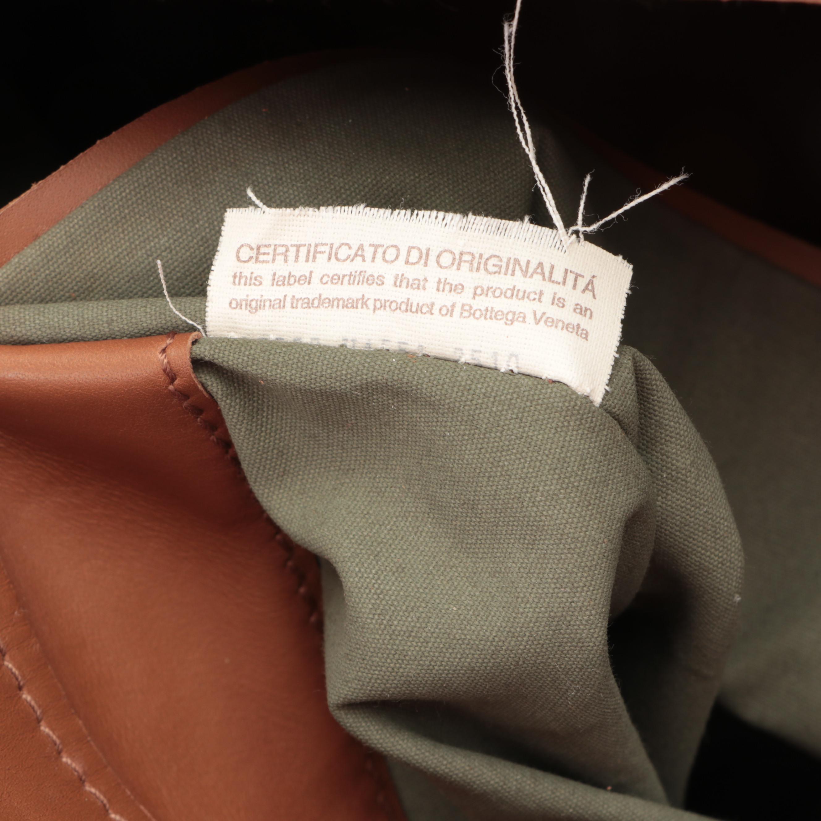 Bottega Veneta Large Messenger Flap Bag in Brown Intrecciato and Smooth Leather