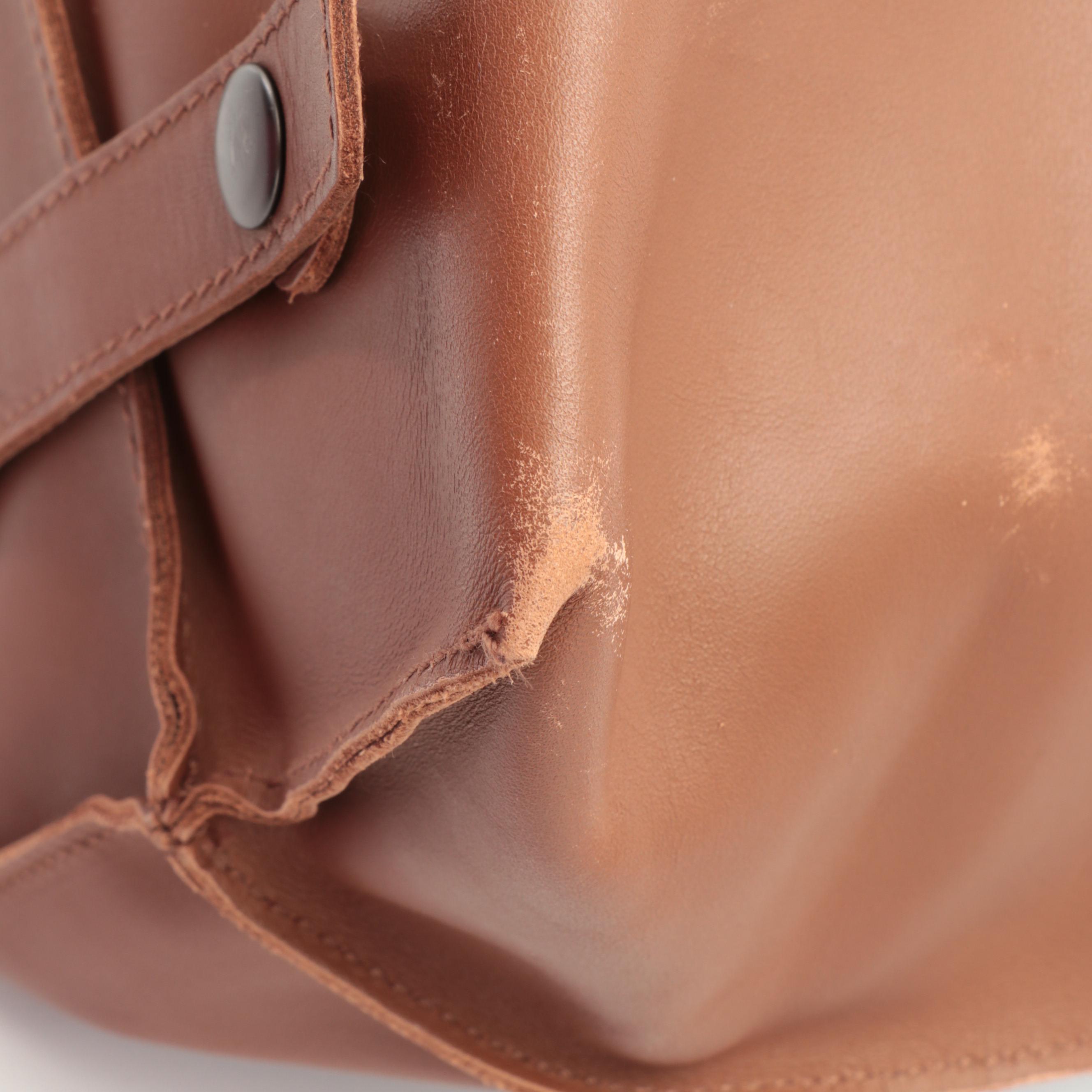 Bottega Veneta Large Messenger Flap Bag in Brown Intrecciato and Smooth Leather