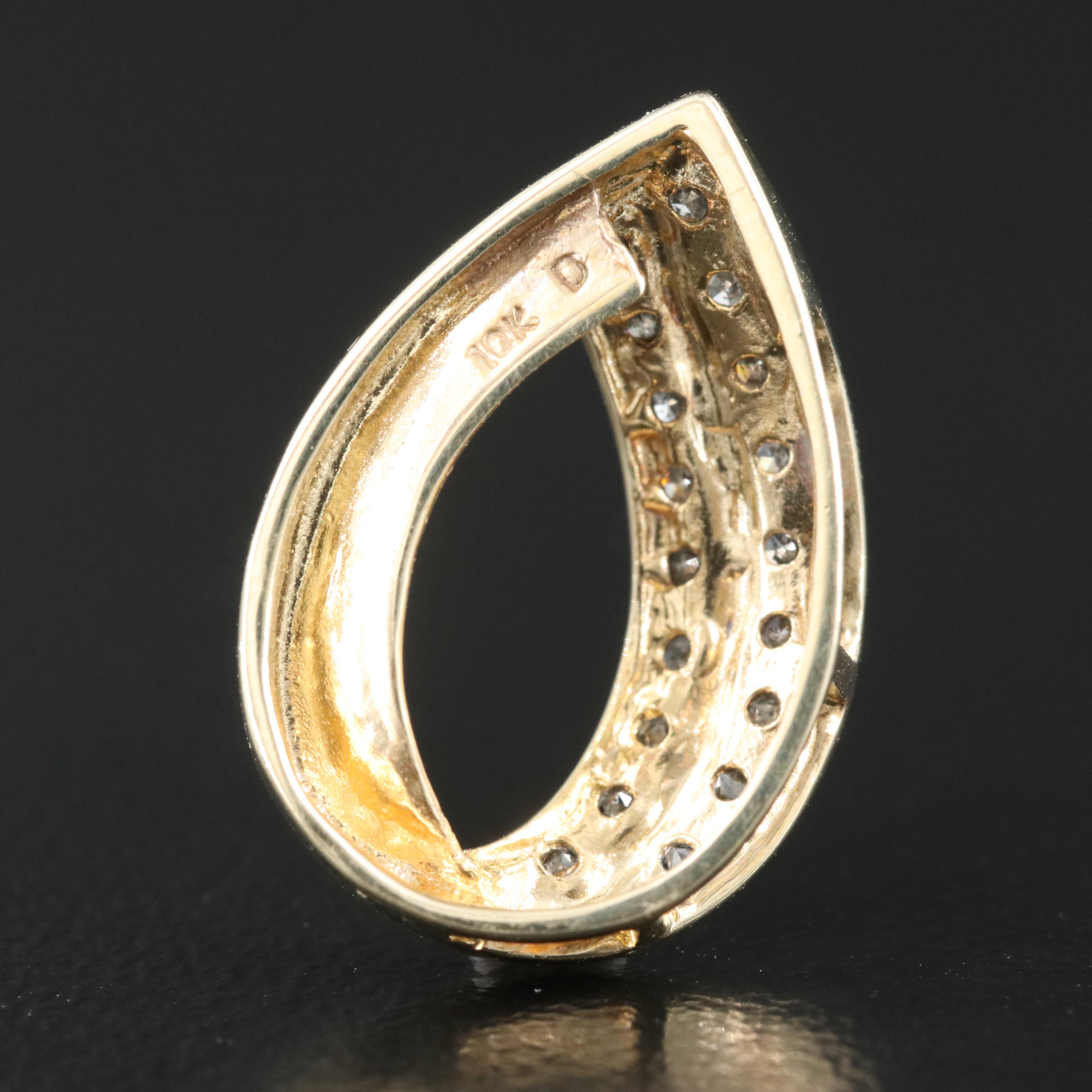 10K 0.23 CTW Diamond Pendant