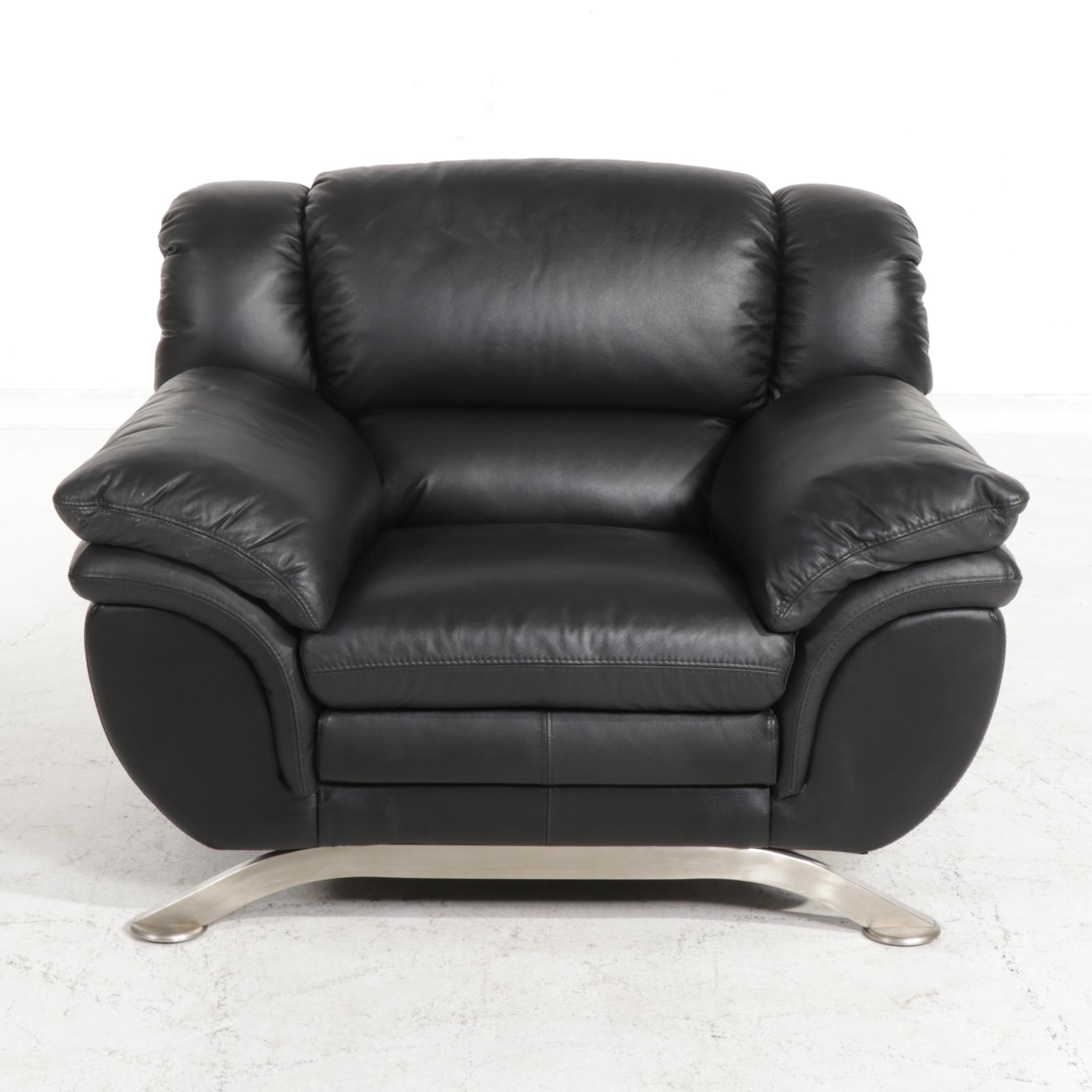 Fubao Modernist Style Black Faux Leather and Metal Lounge Chair