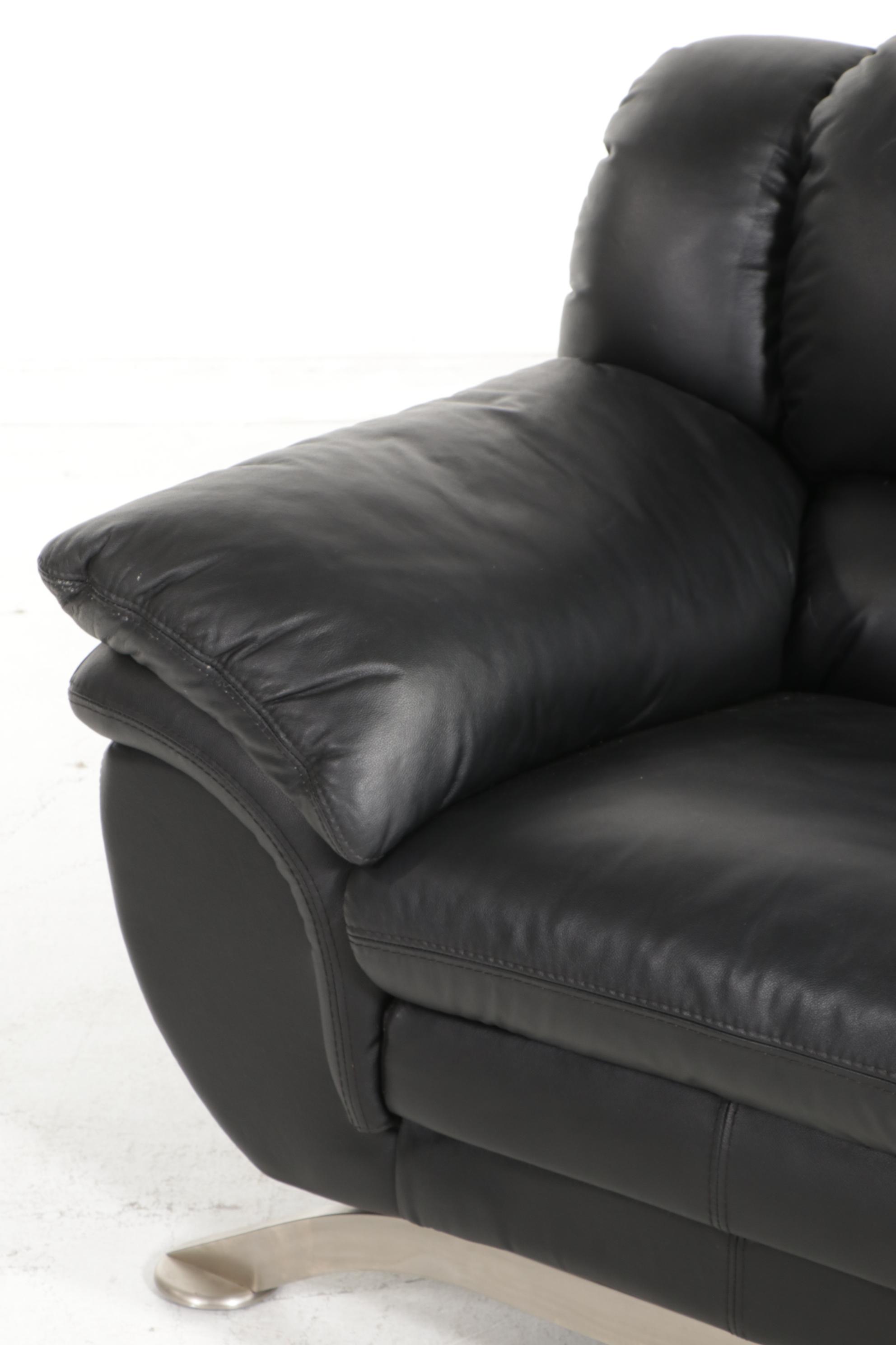 Fubao Modernist Style Black Faux Leather and Metal Lounge Chair