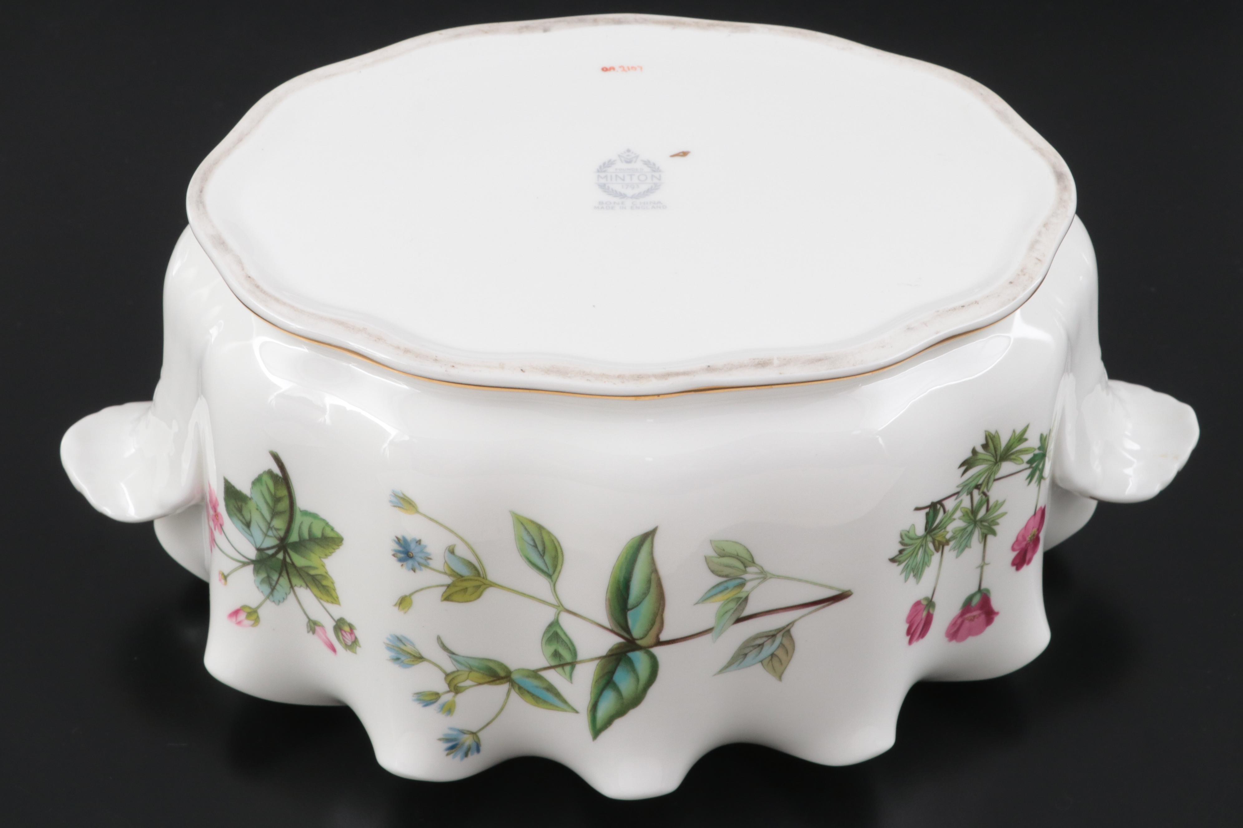 Minton "Meadow Scalloped" Bone China Centerpiece, 1962–1970
