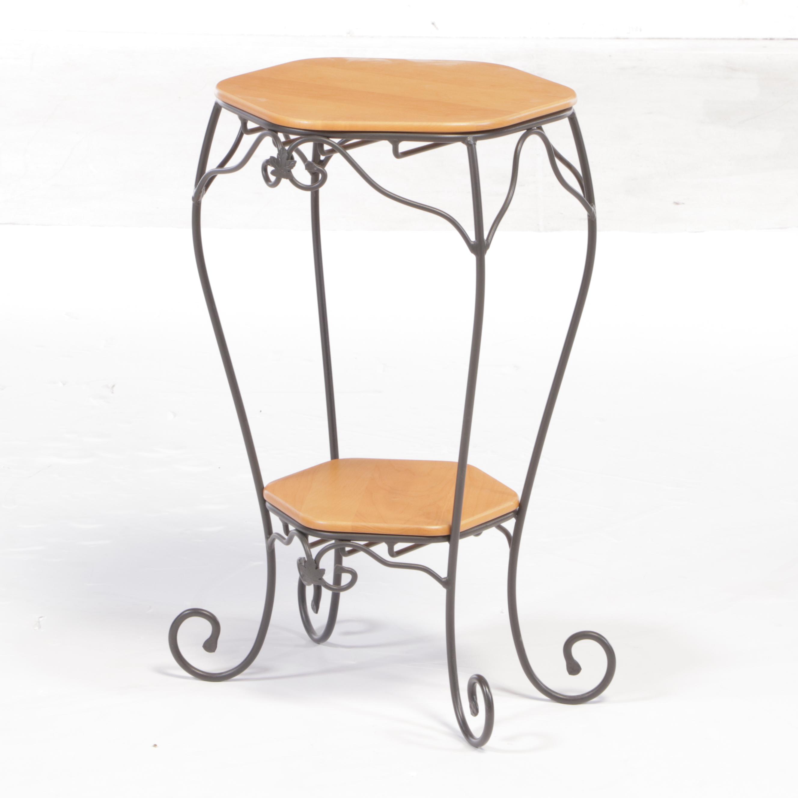 Three Longaberger Graduated Baskets Plus Wrought Iron Stand