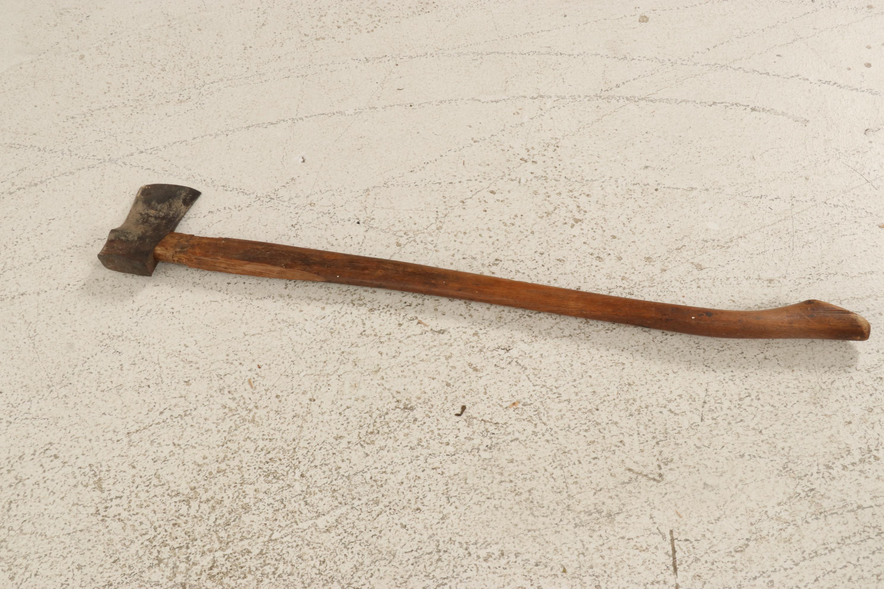 Woodworking Hand Tools, Tool Boxes, Wall Lanterns, Fishing Rod and More