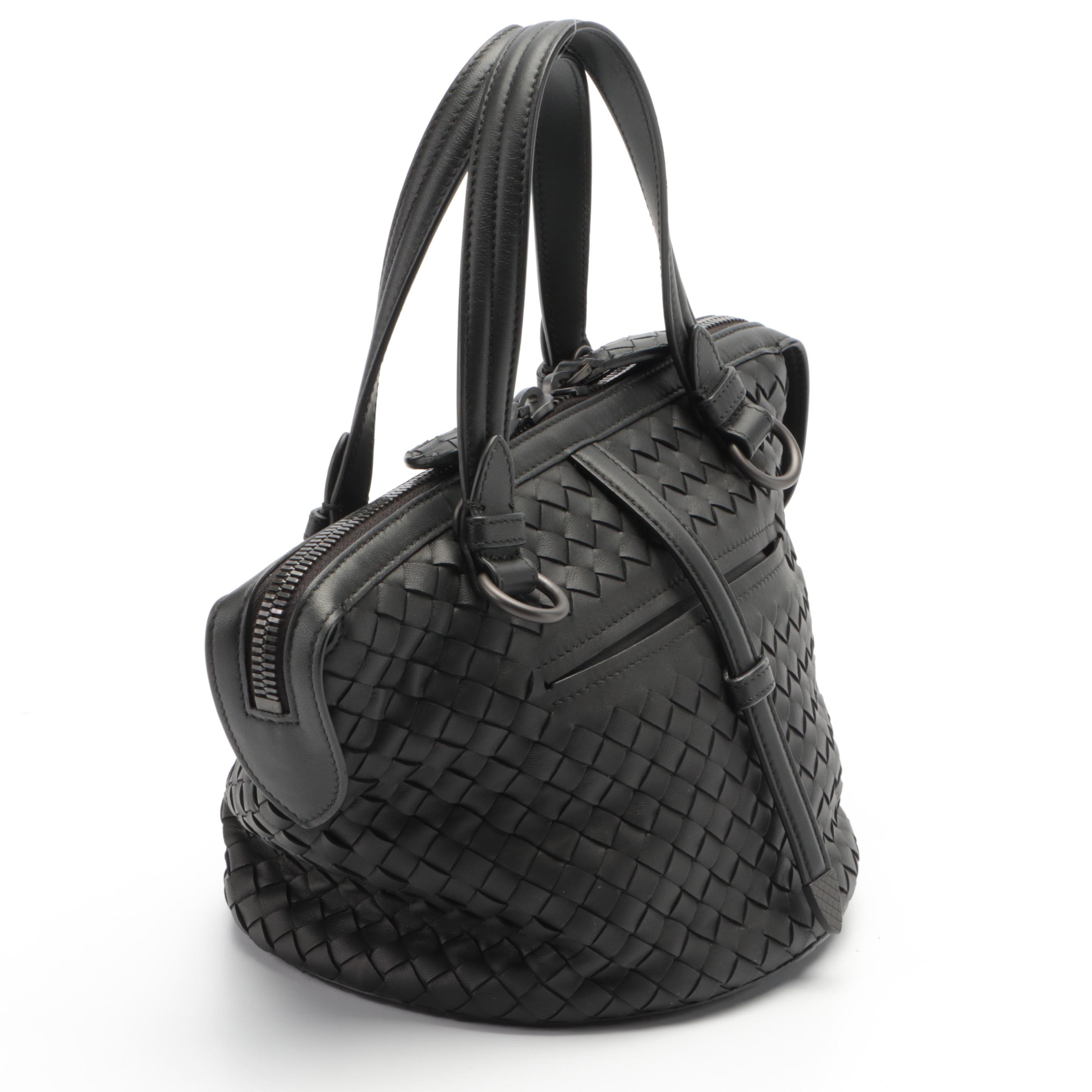 Bottega Veneta Tambura Bucket Bag in Black Intrecciato Nappa Leather with Strap